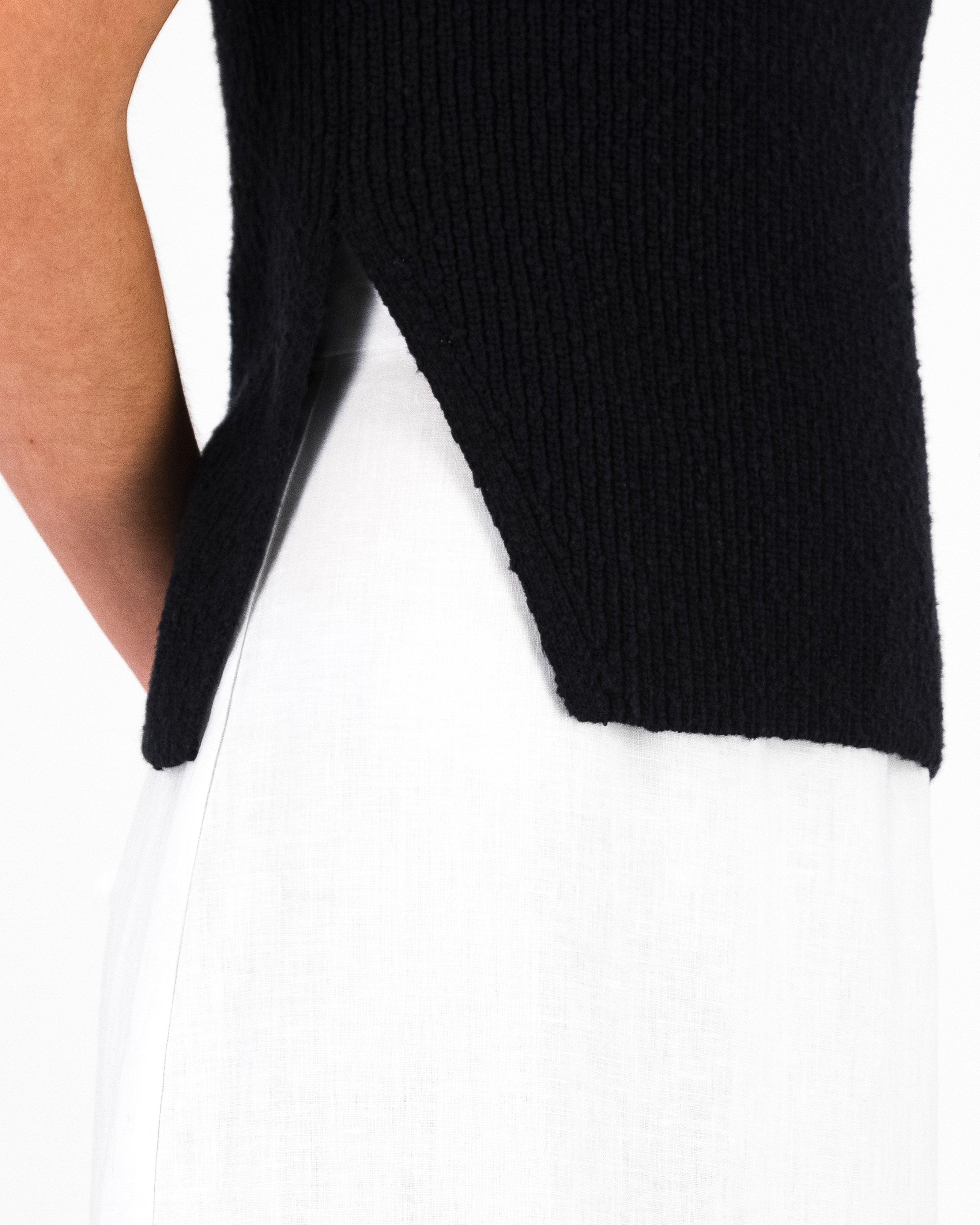 Kent Sleeveless Knitwear Vest -  Black