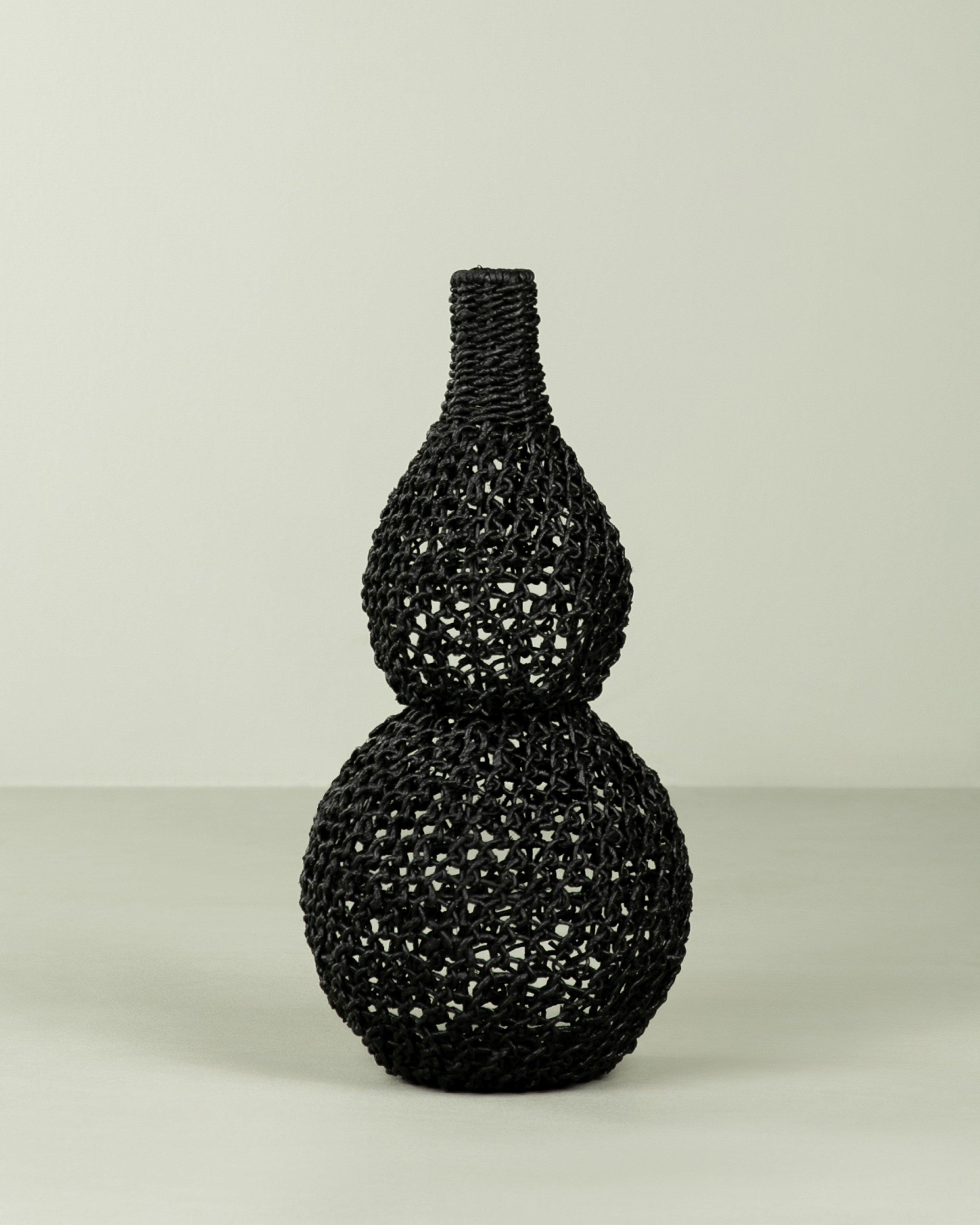 Amal Vase -  Black