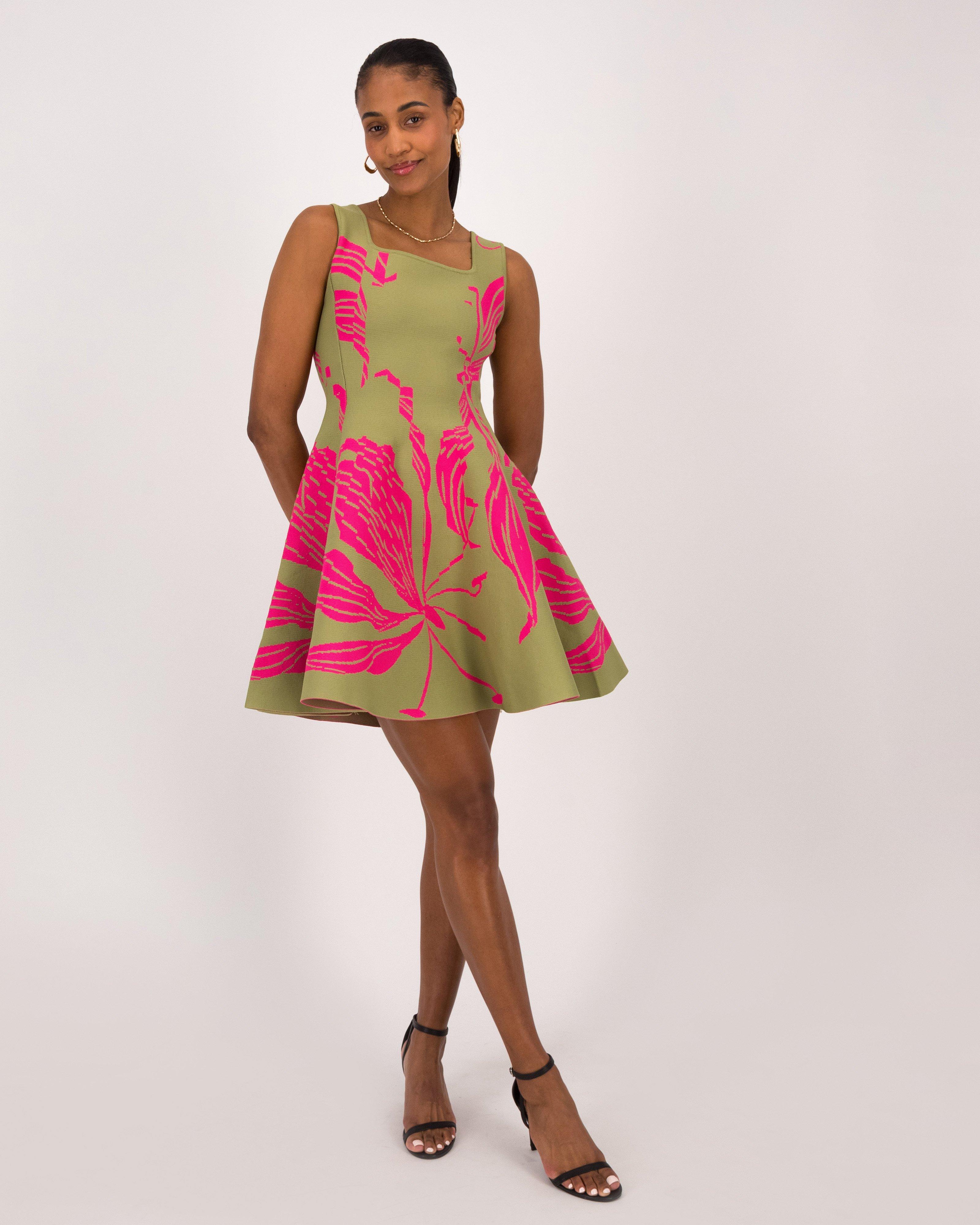 Baker dress store