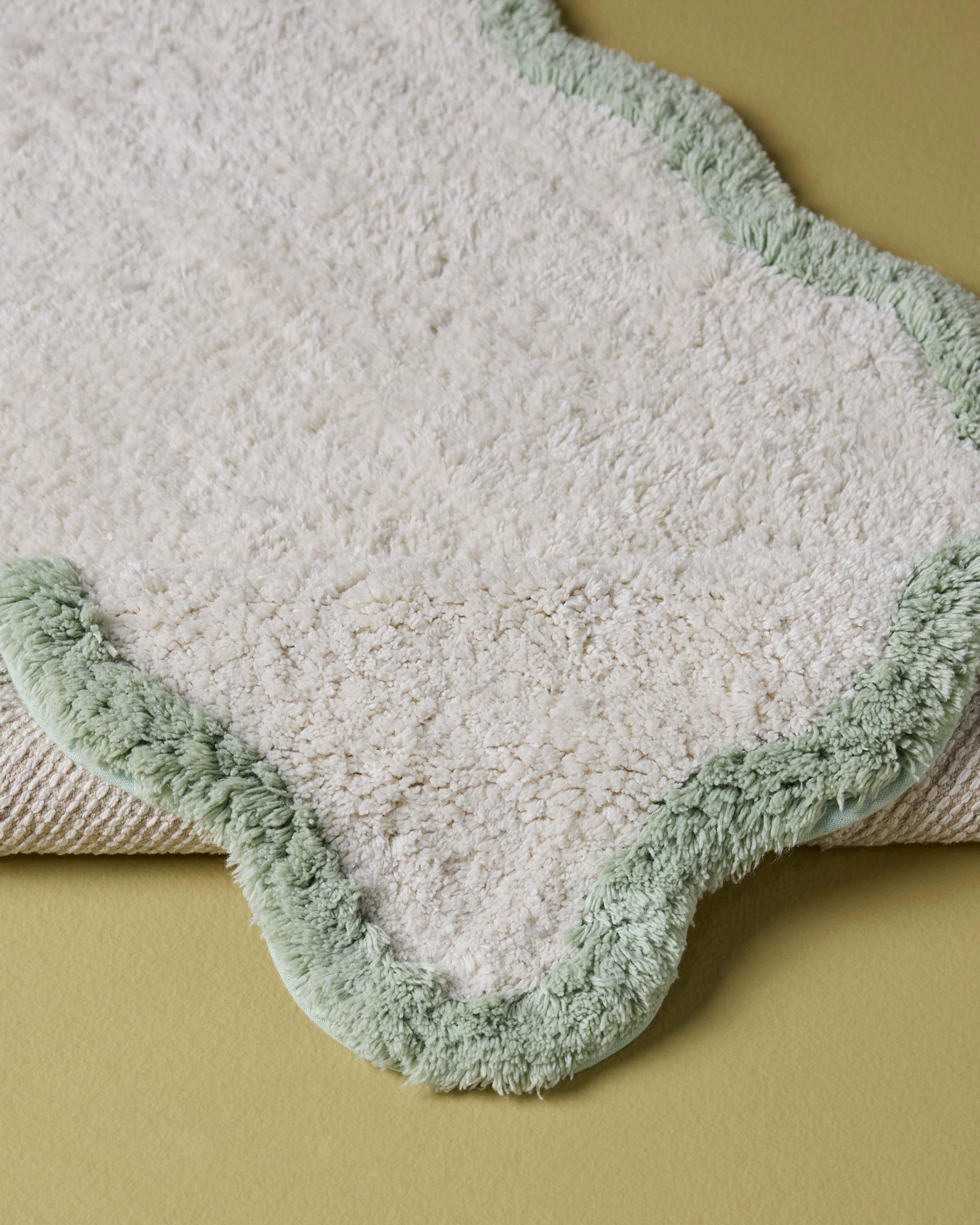 Lucy Scallop Bathmat -  Sage
