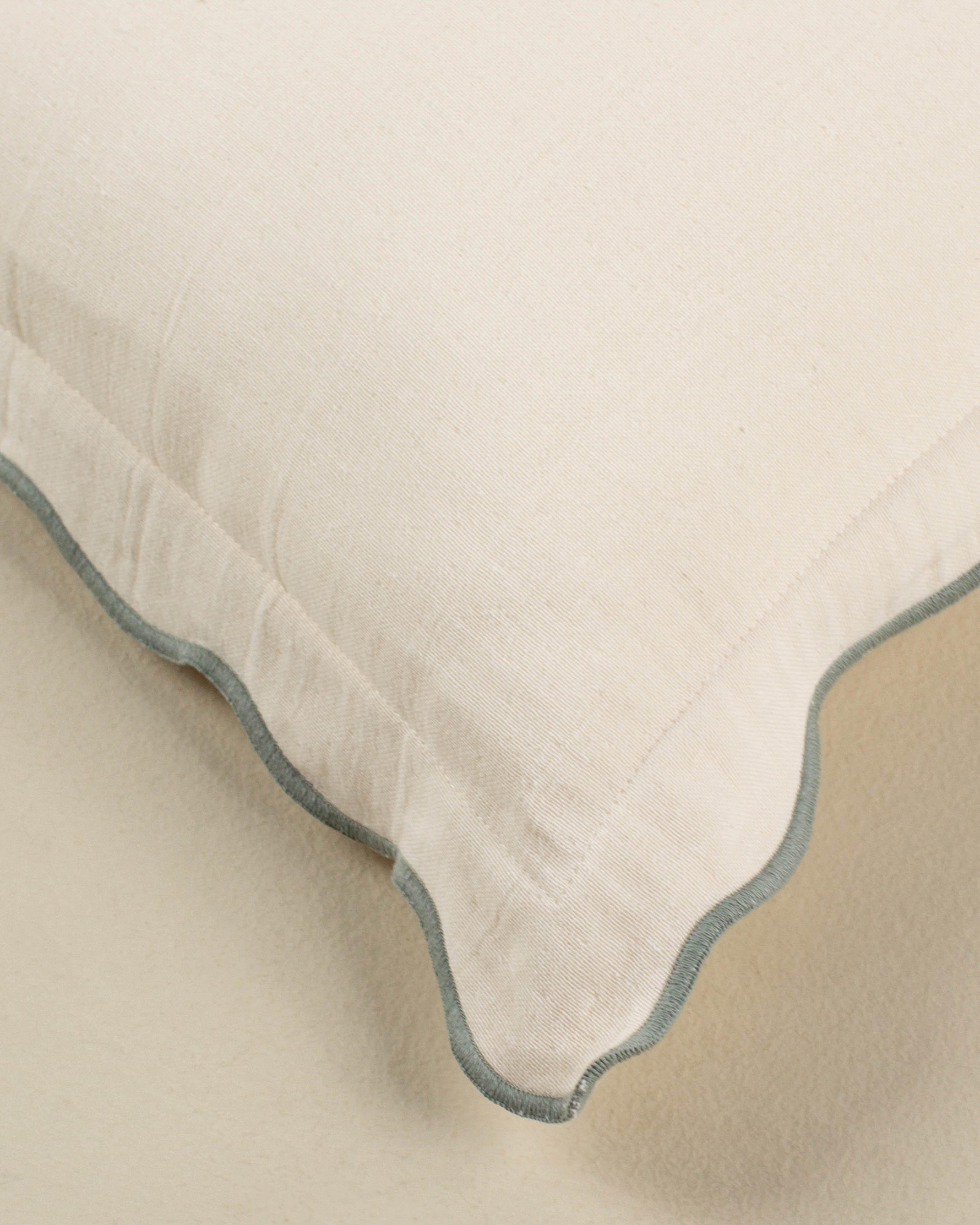 Flatnella Contrast Tipped cushion 50 x 50 -  Stone