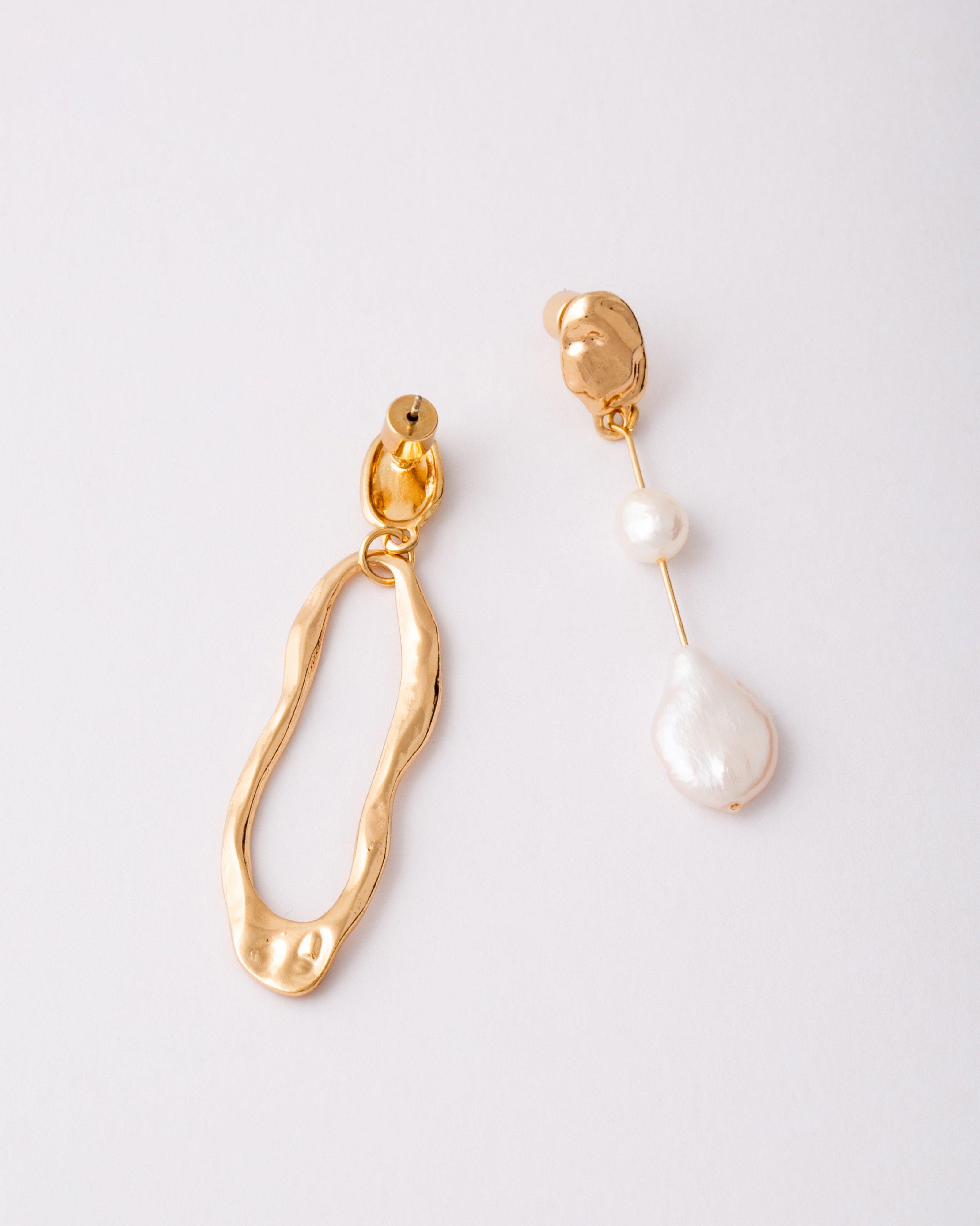 Mismatch Dented Freshwater Pearl Drop Earrings -  Milk
