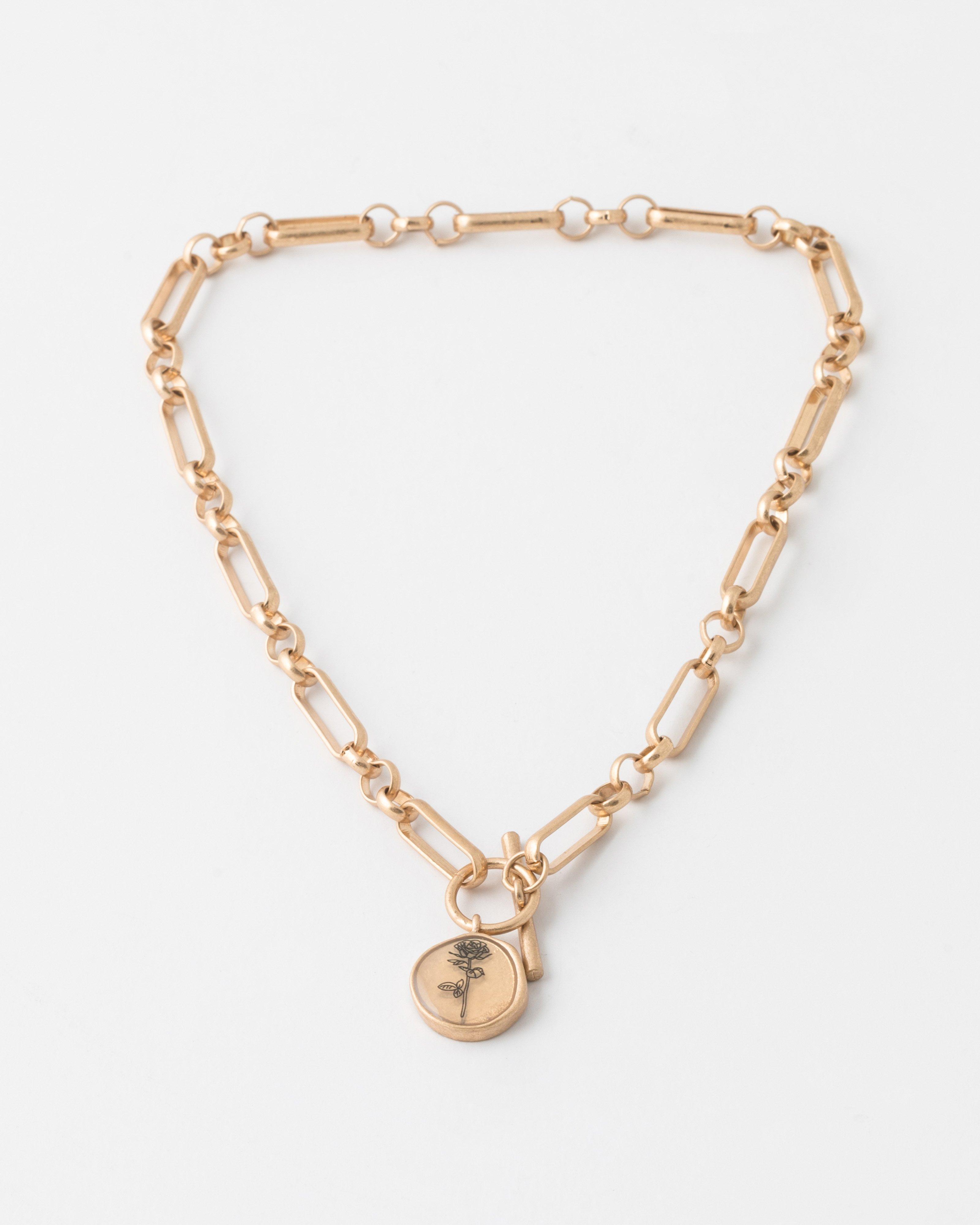 Chunky Paperclip & Beaten Disk Pendant Necklace -  Gold