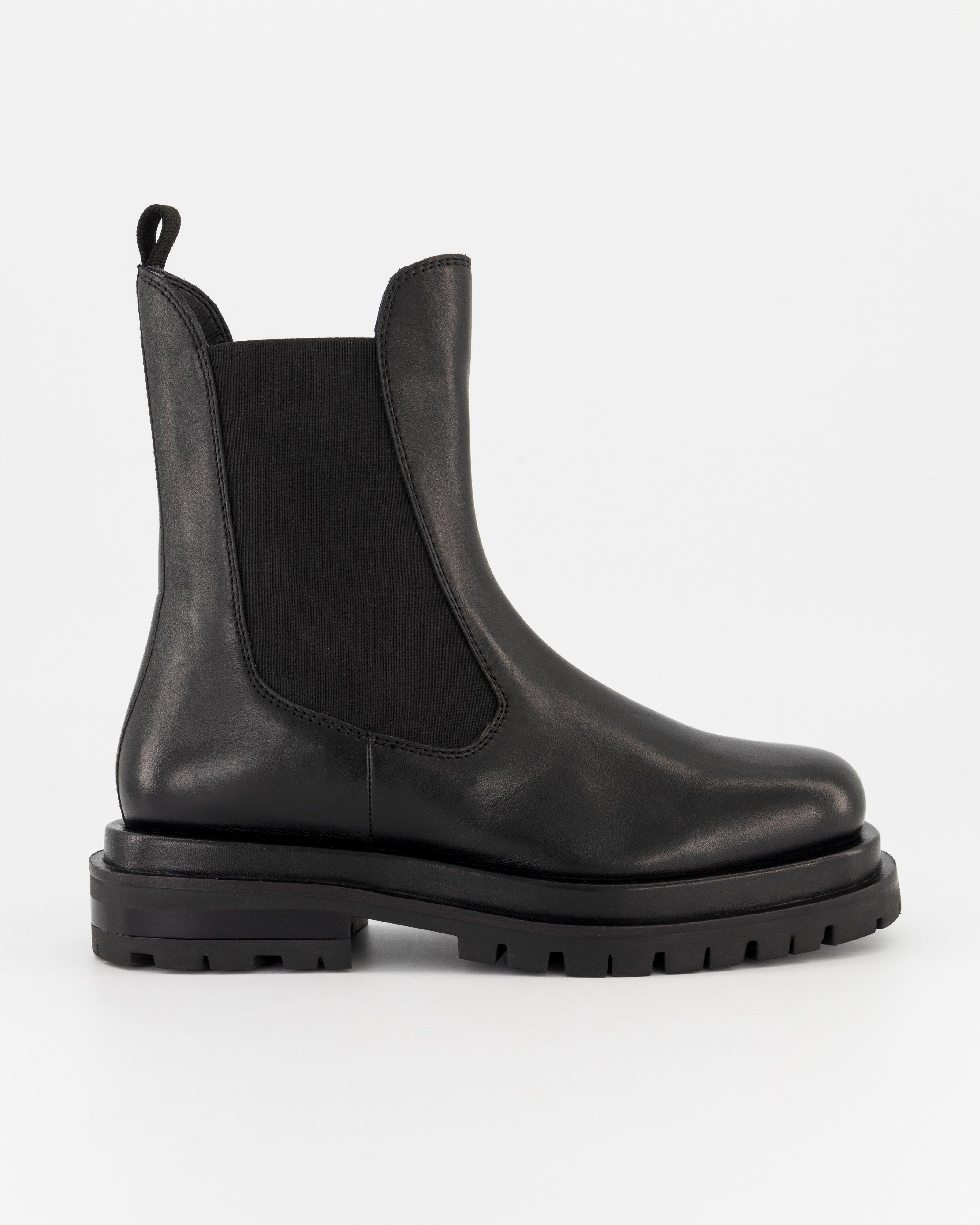 Akia Chunky Leather Chelsea Boots -  Black
