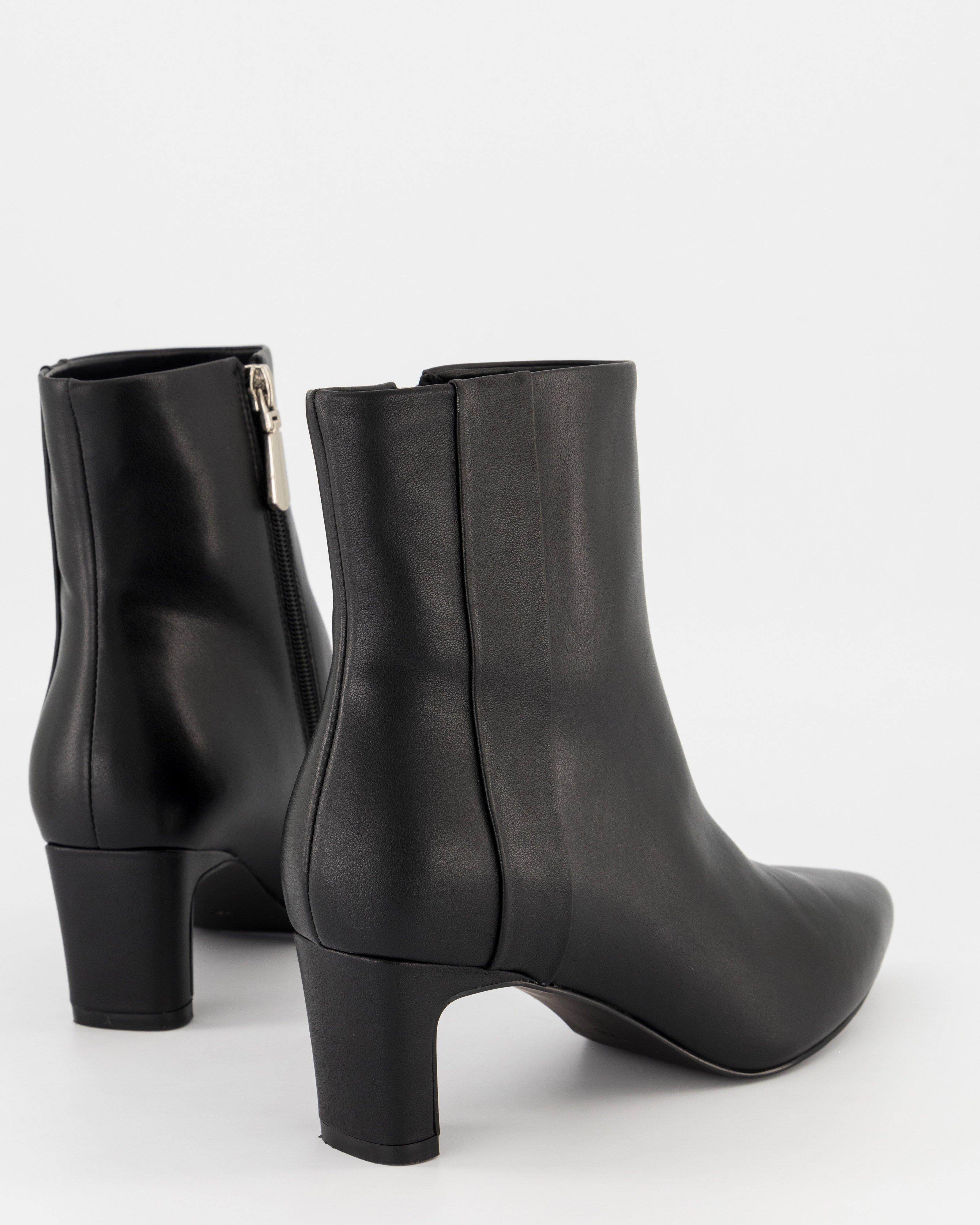 Irene Leather Heeled Pointy Boots -  Black