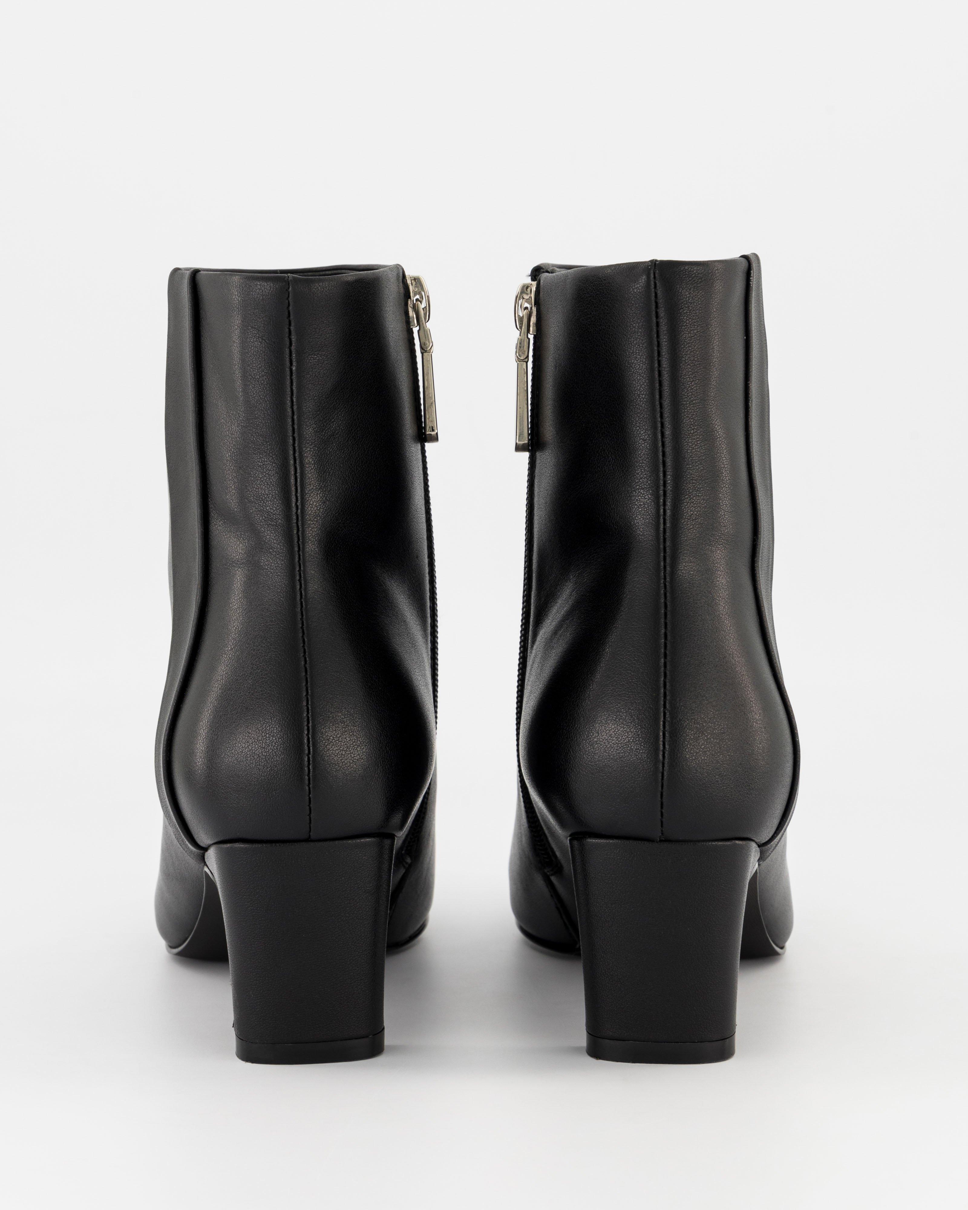 Irene Leather Heeled Pointy Boots -  Black