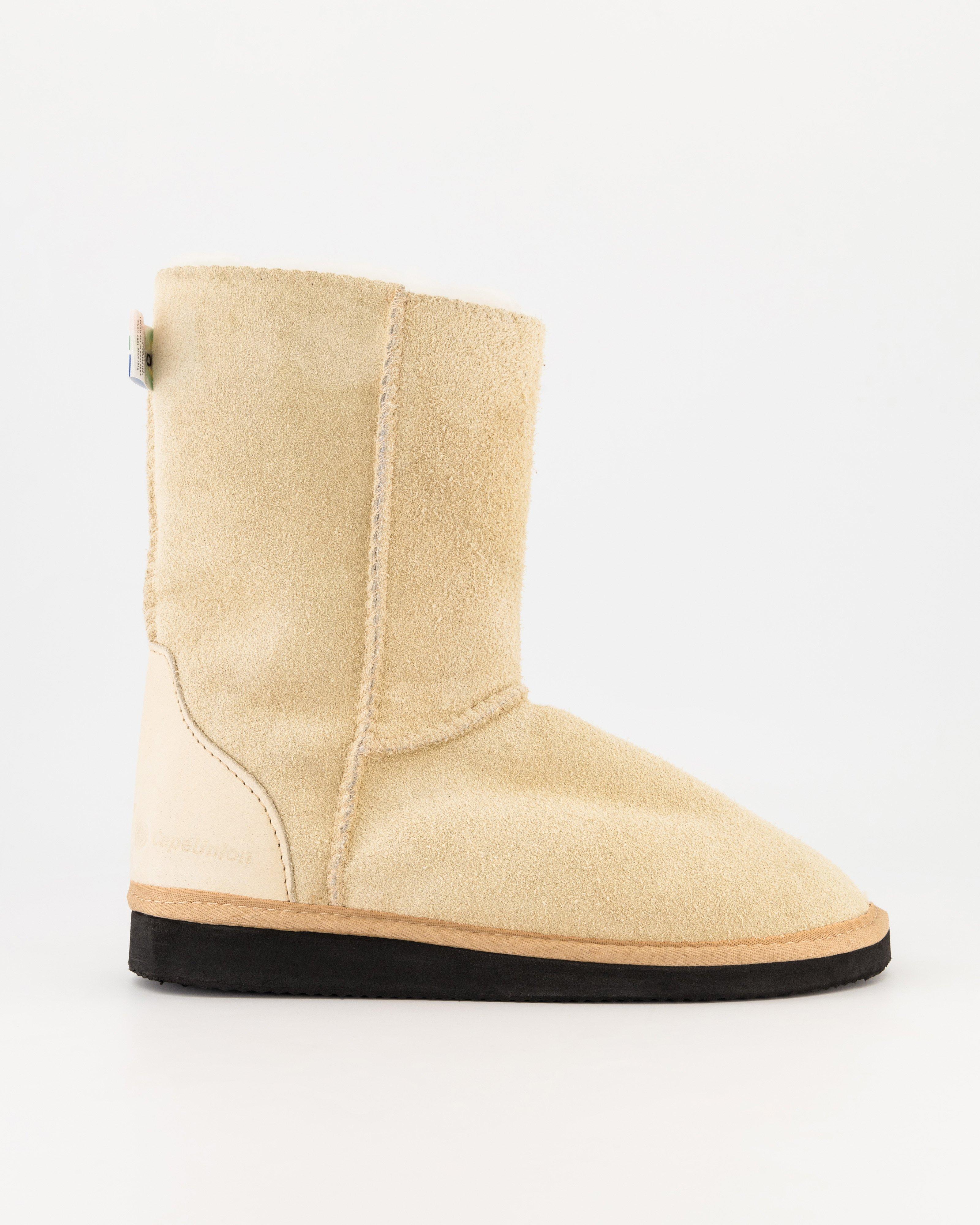 Cape Union Women’s Oskie Sheepskin Slipper Boots -  Nude