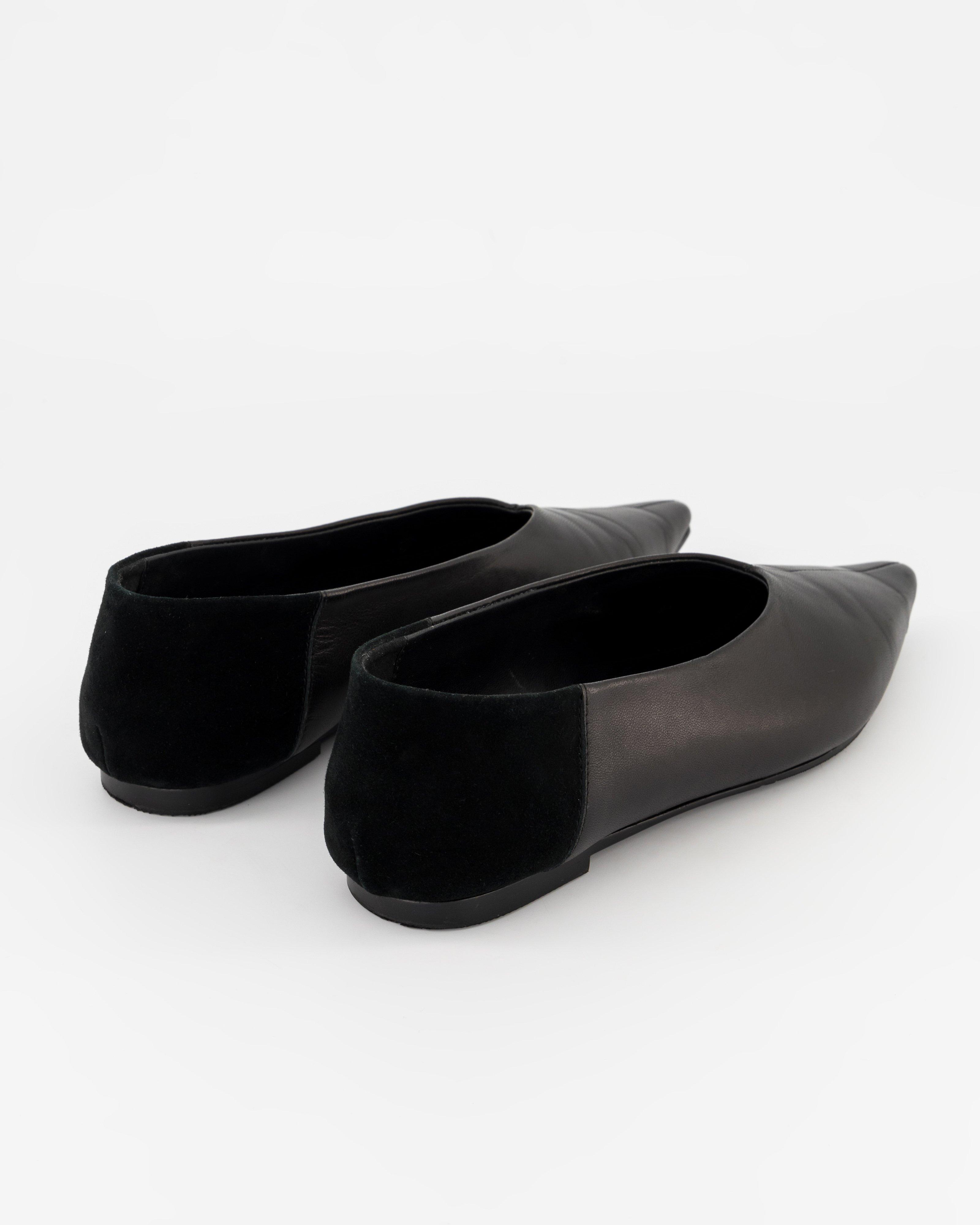 Natasha Pointed Pump -  Black