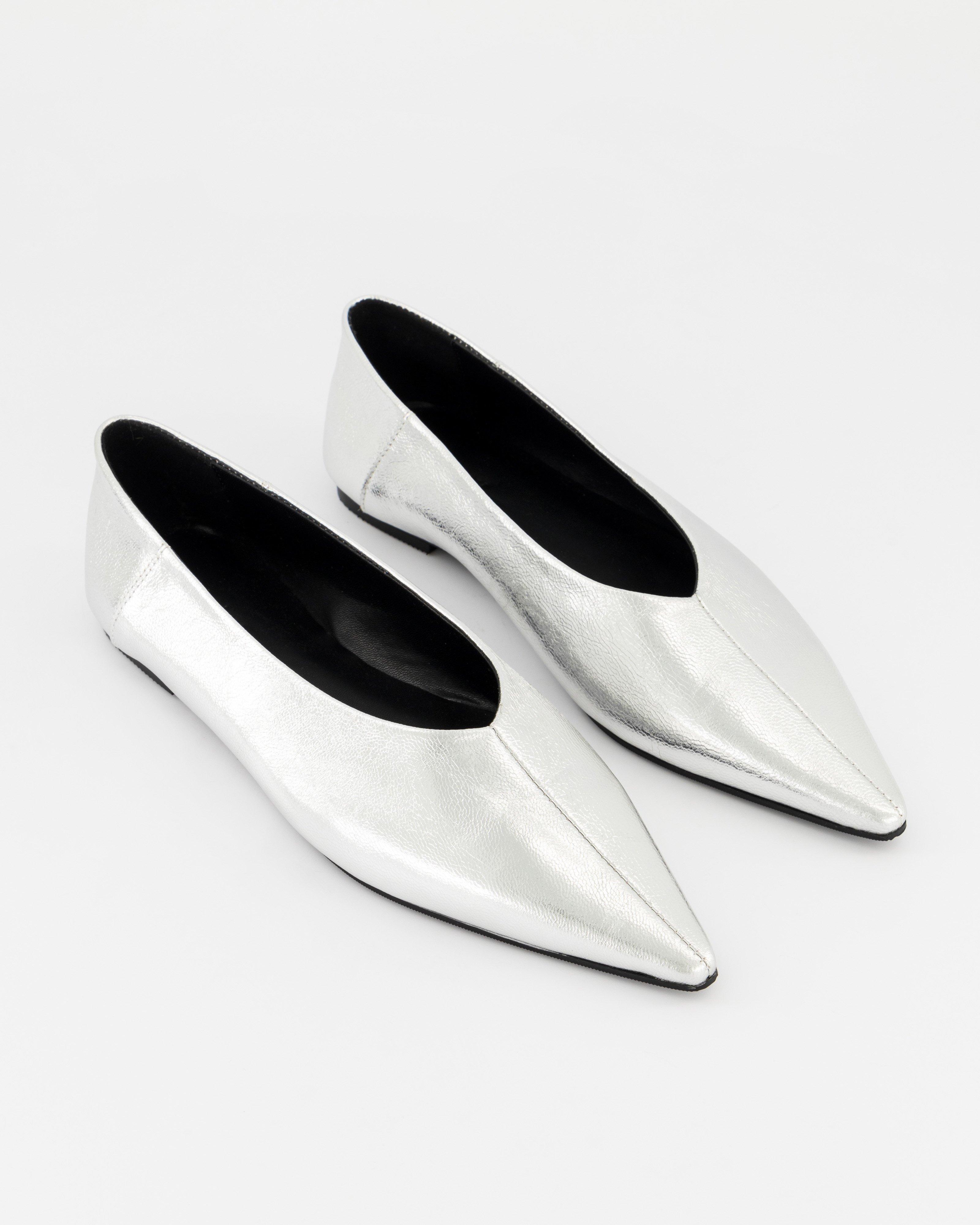 Natasha Pointed Pump -  Silver