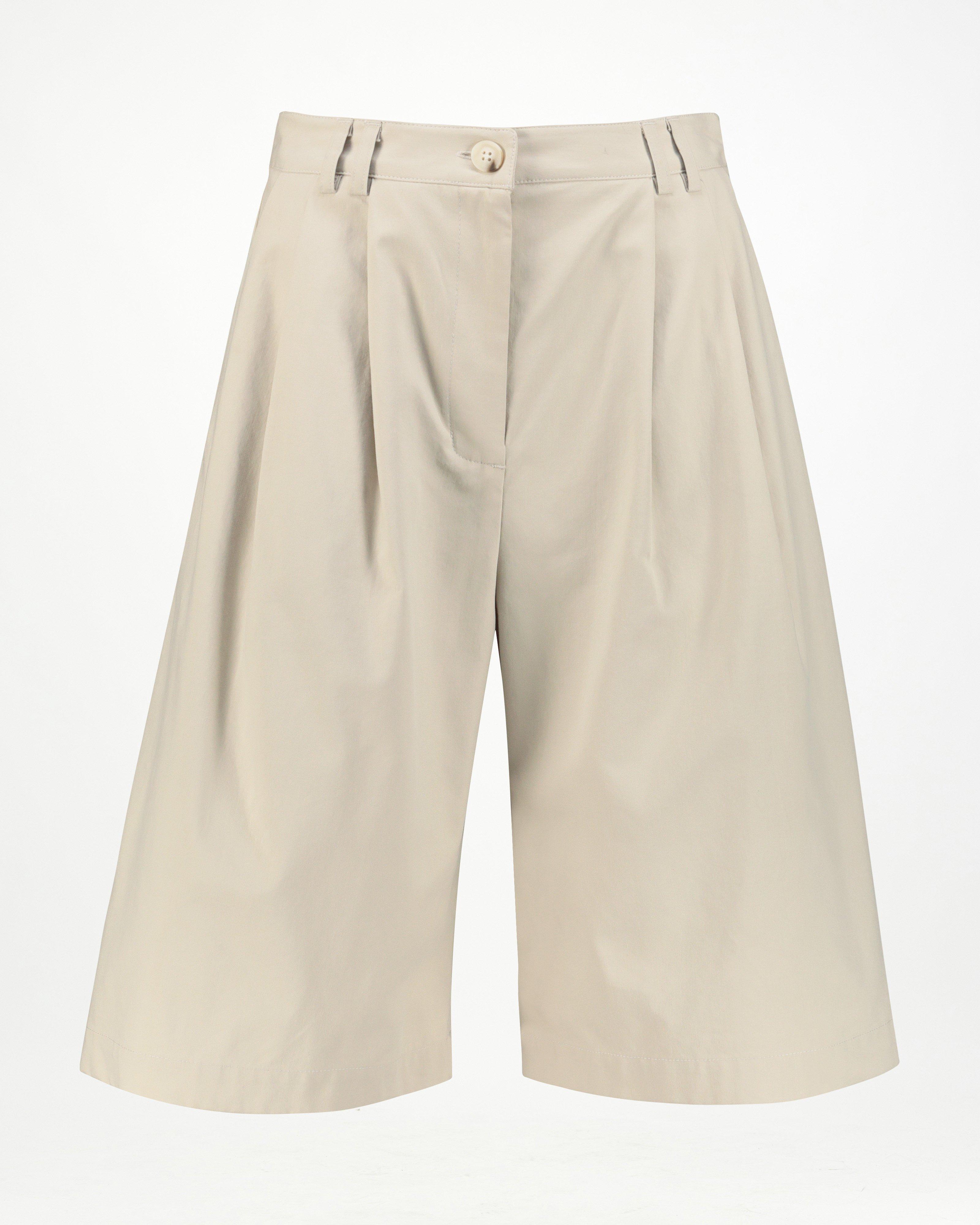 Jenna Bermuda Shorts -  Light Khaki