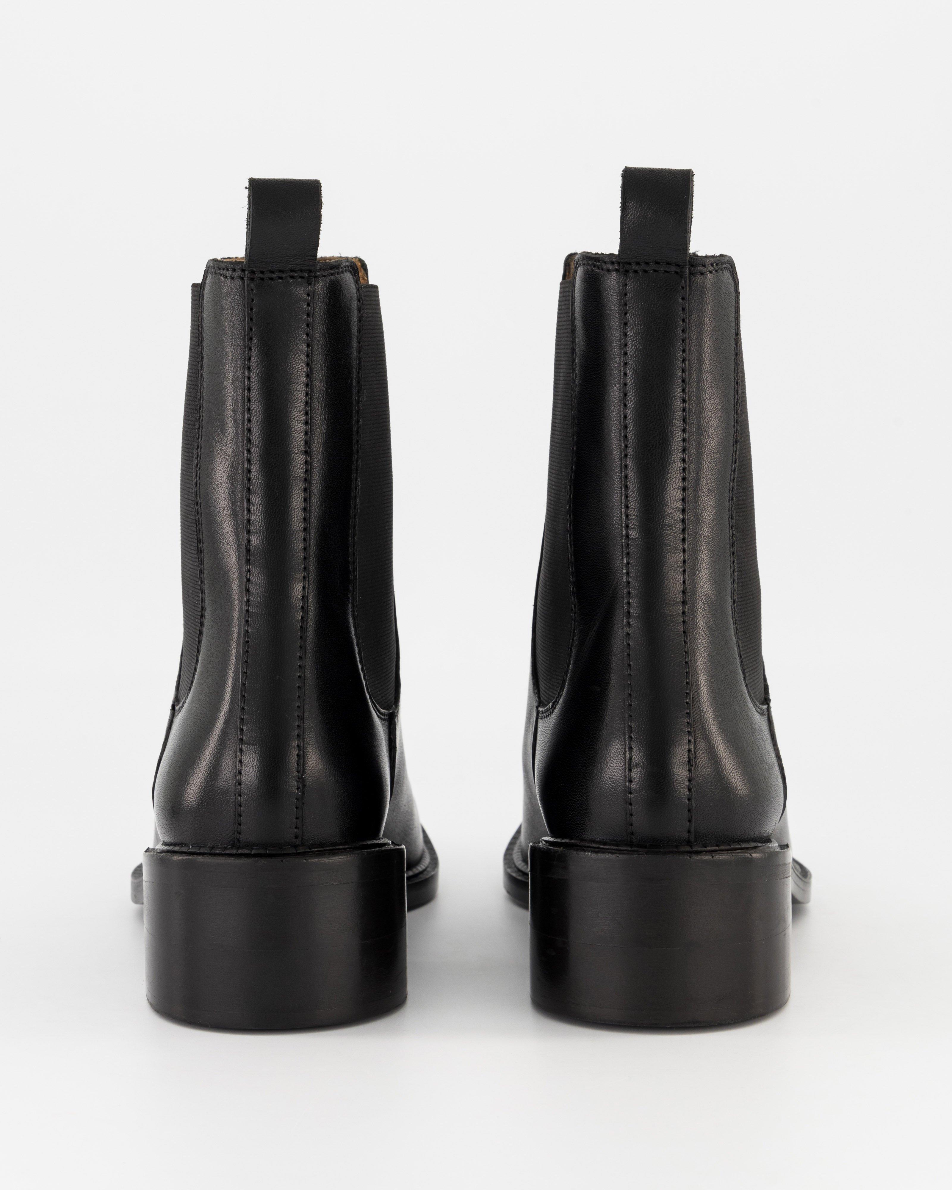 Bella Classic Leather Chelsea Boots -  Black