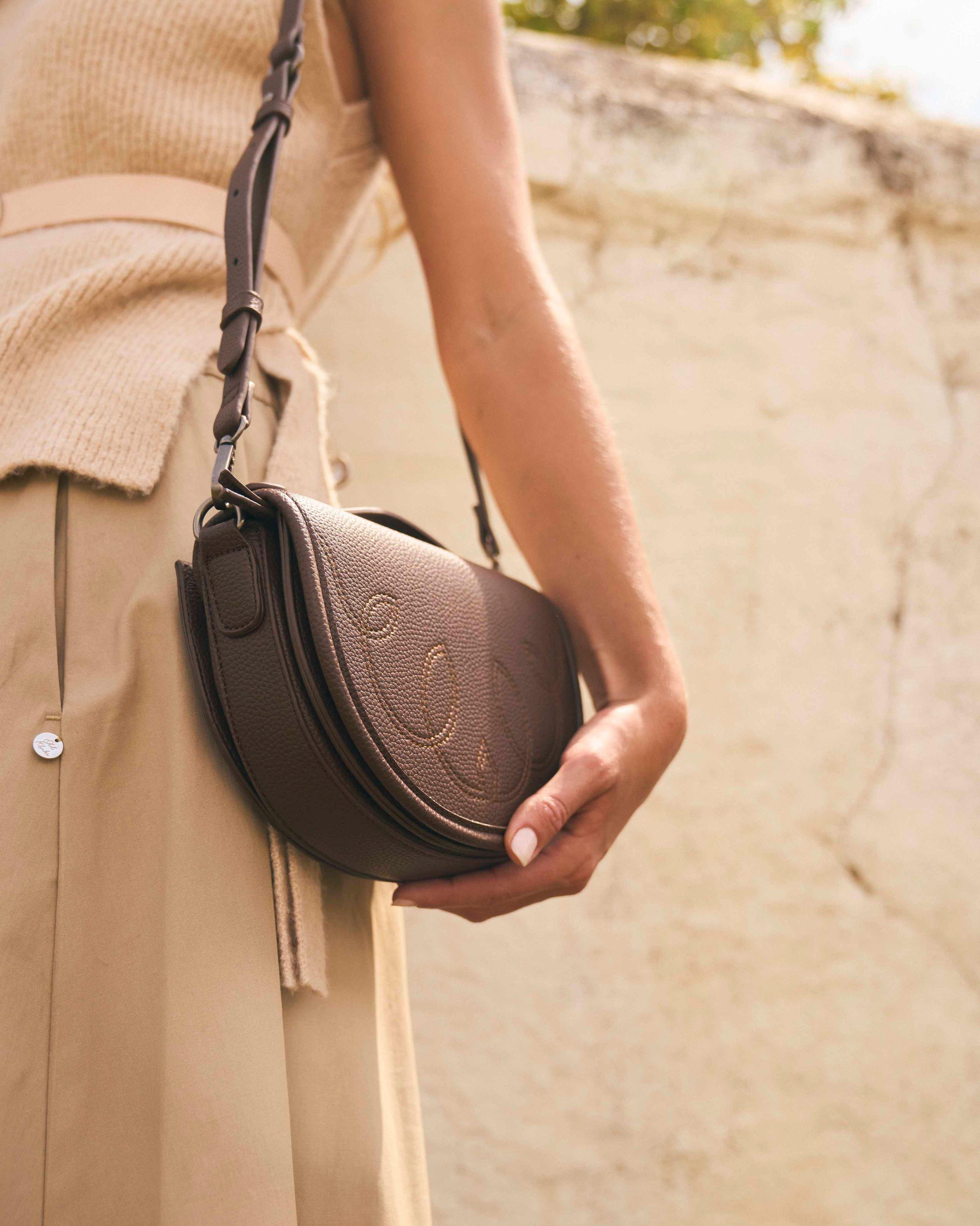 Women's Camilla Western Bag -  Chocolate