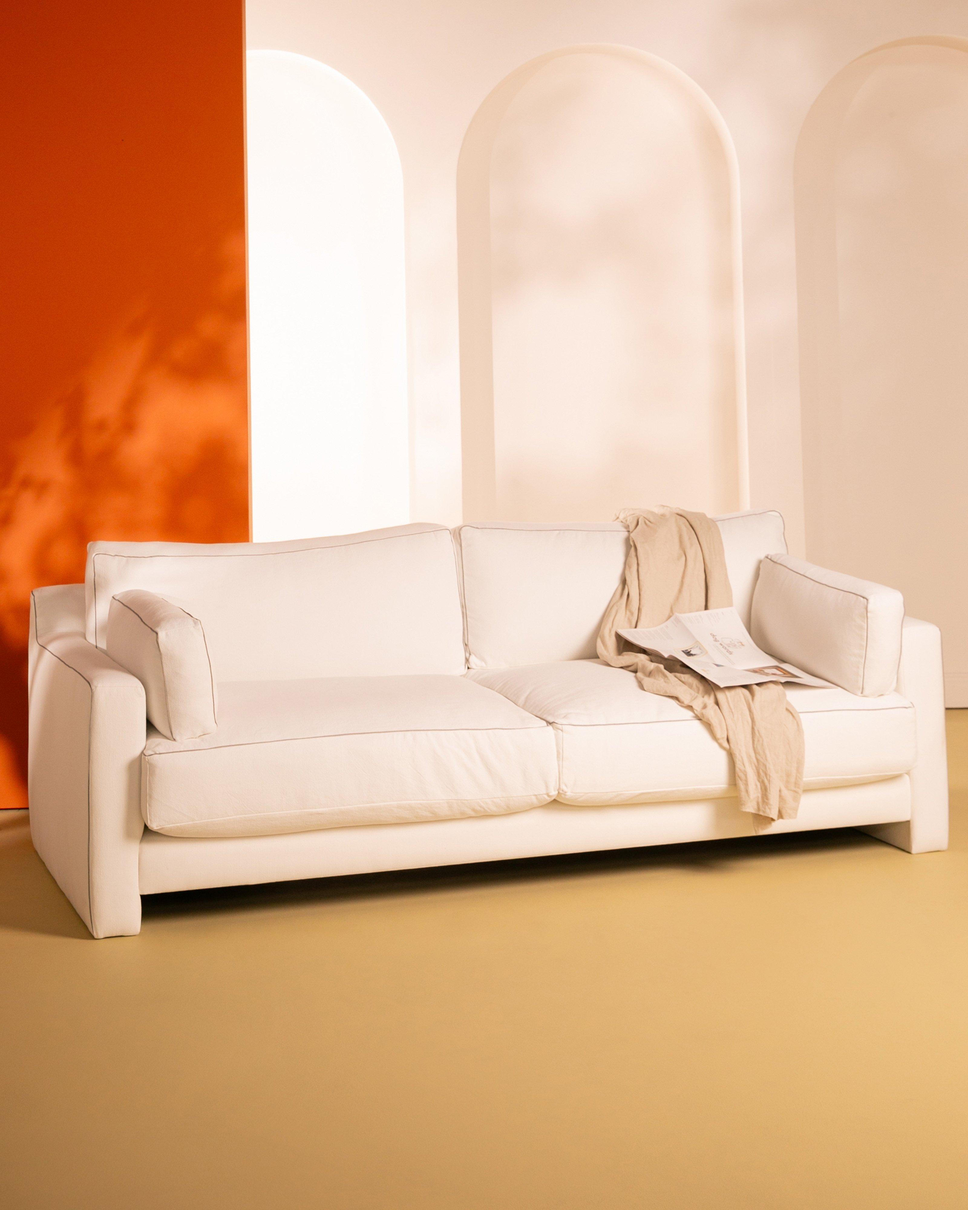 Chrissy Tipped Couch -  White