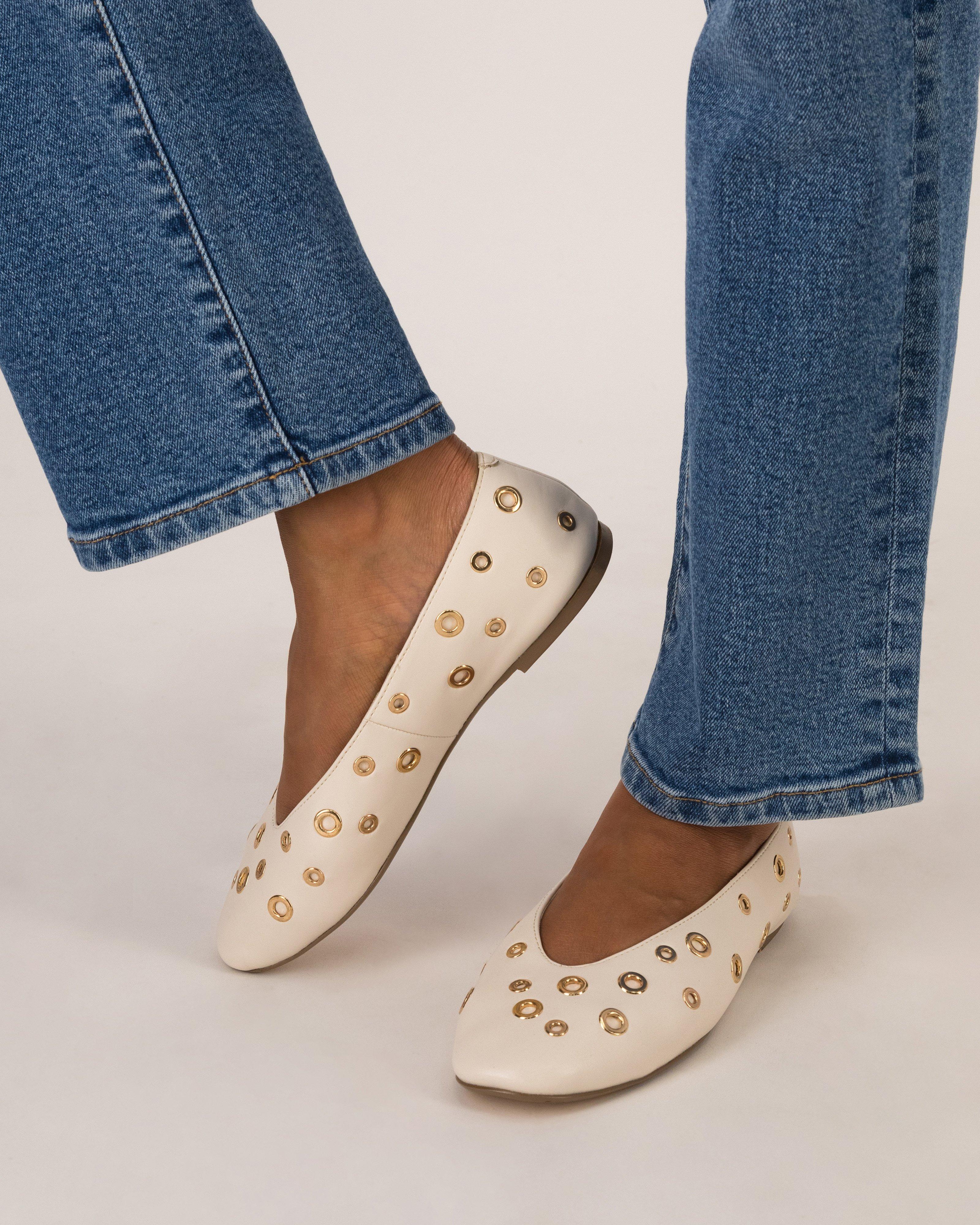 Sadie Studded Pump -  Milk