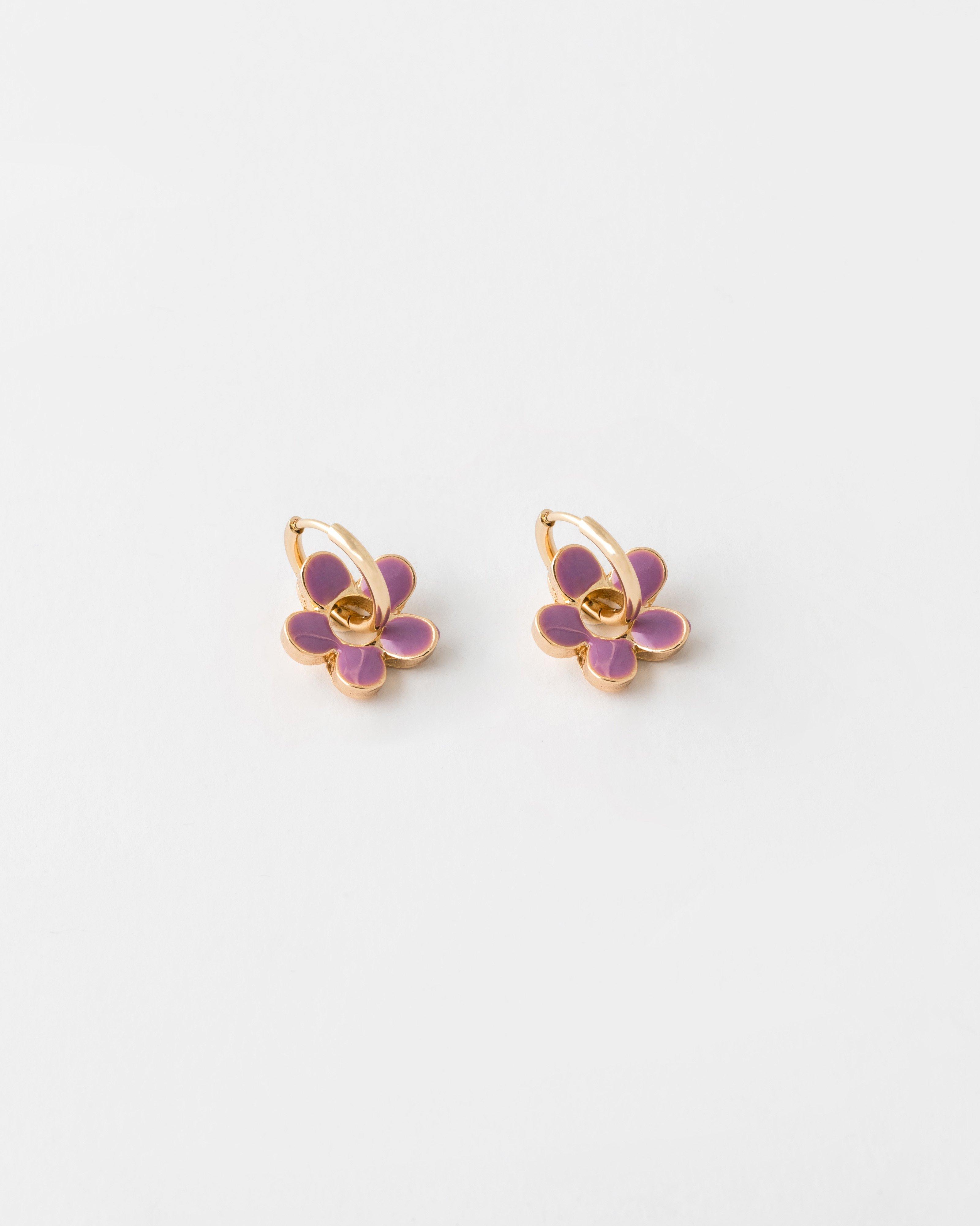 Epoxy Daisy Flower Huggie Earrings -  Lilac