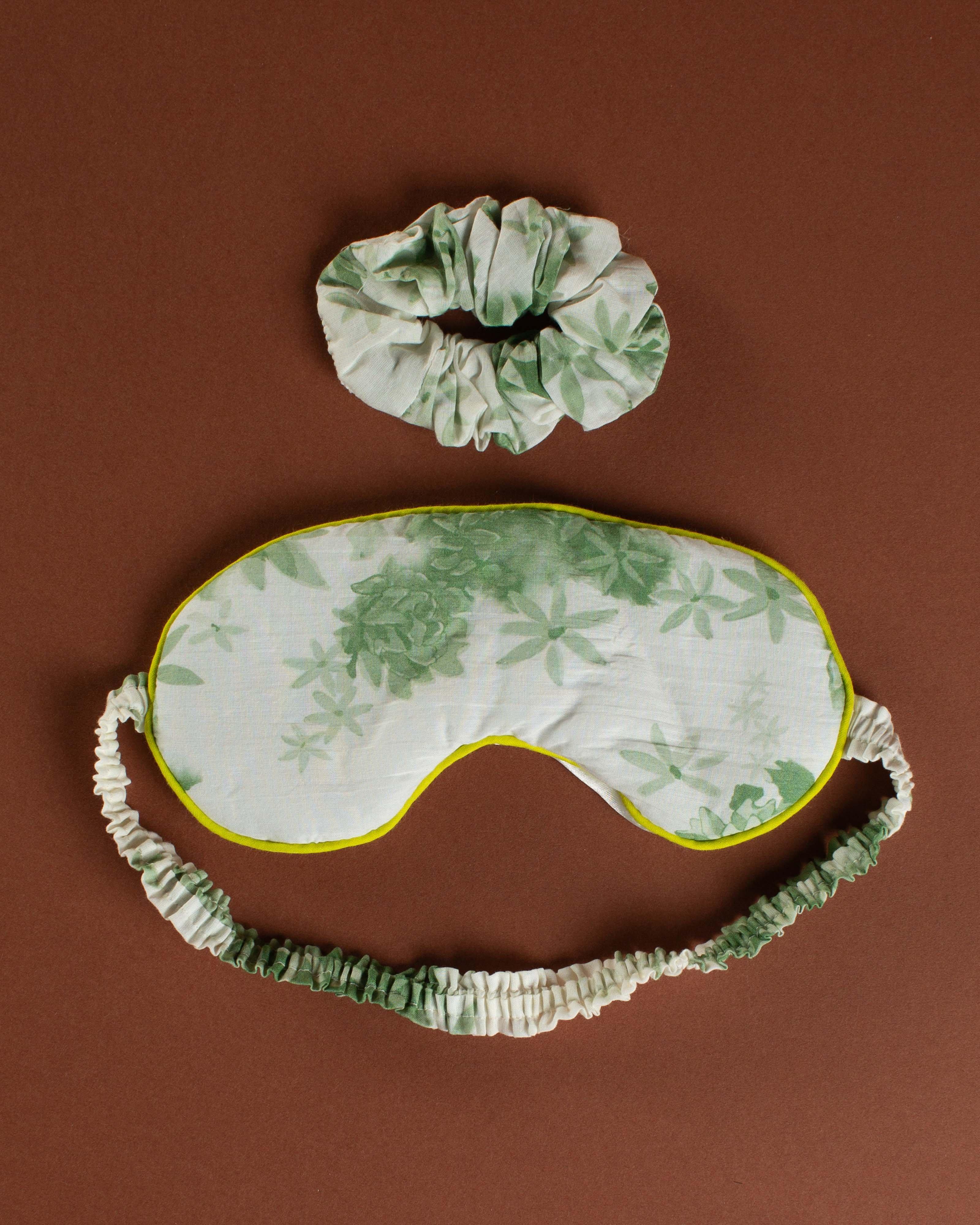 Cassie Scrunchie and Eyemask Set -  Green