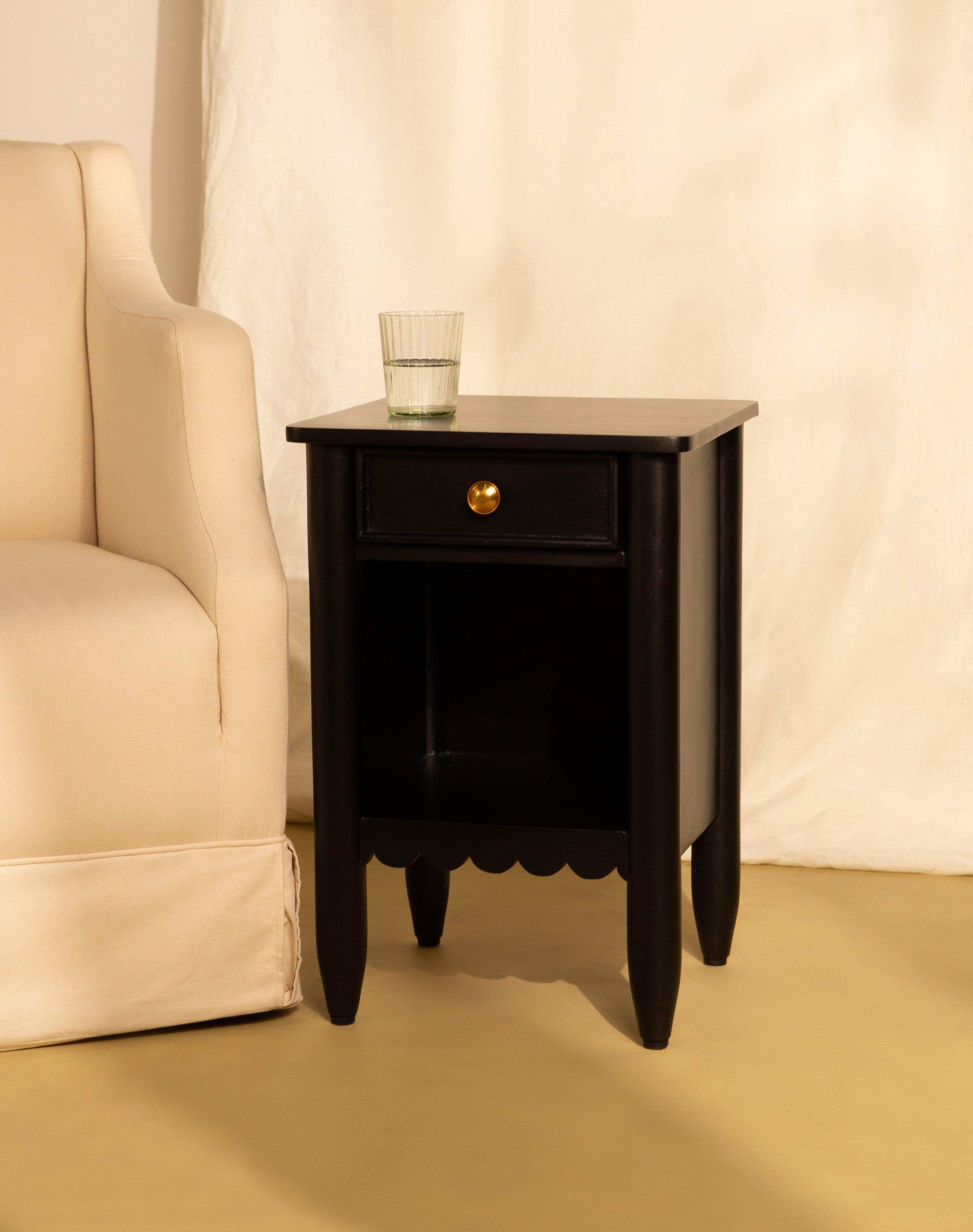 Scarlett Pedestal -  Black