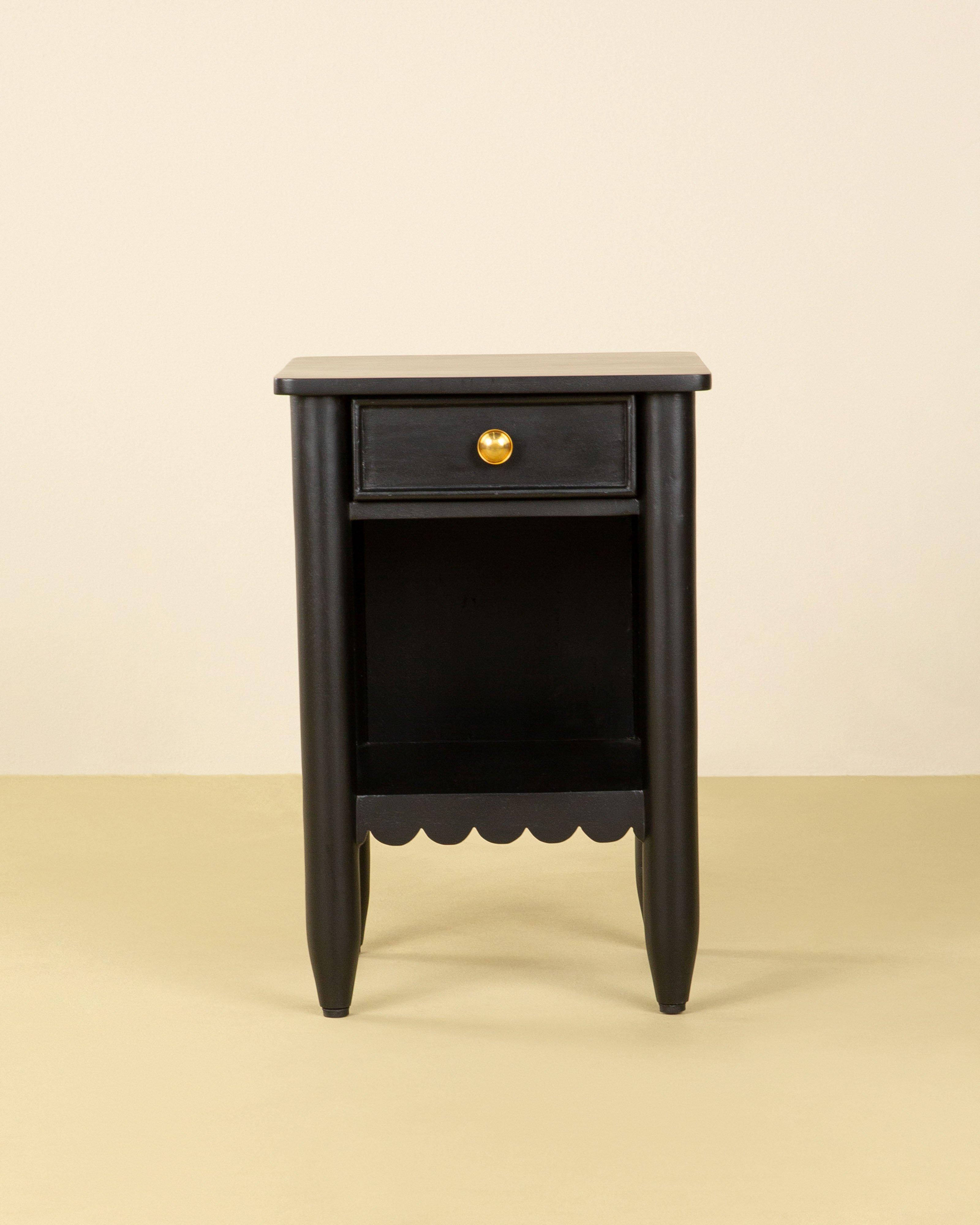 Scarlett Pedestal -  Black