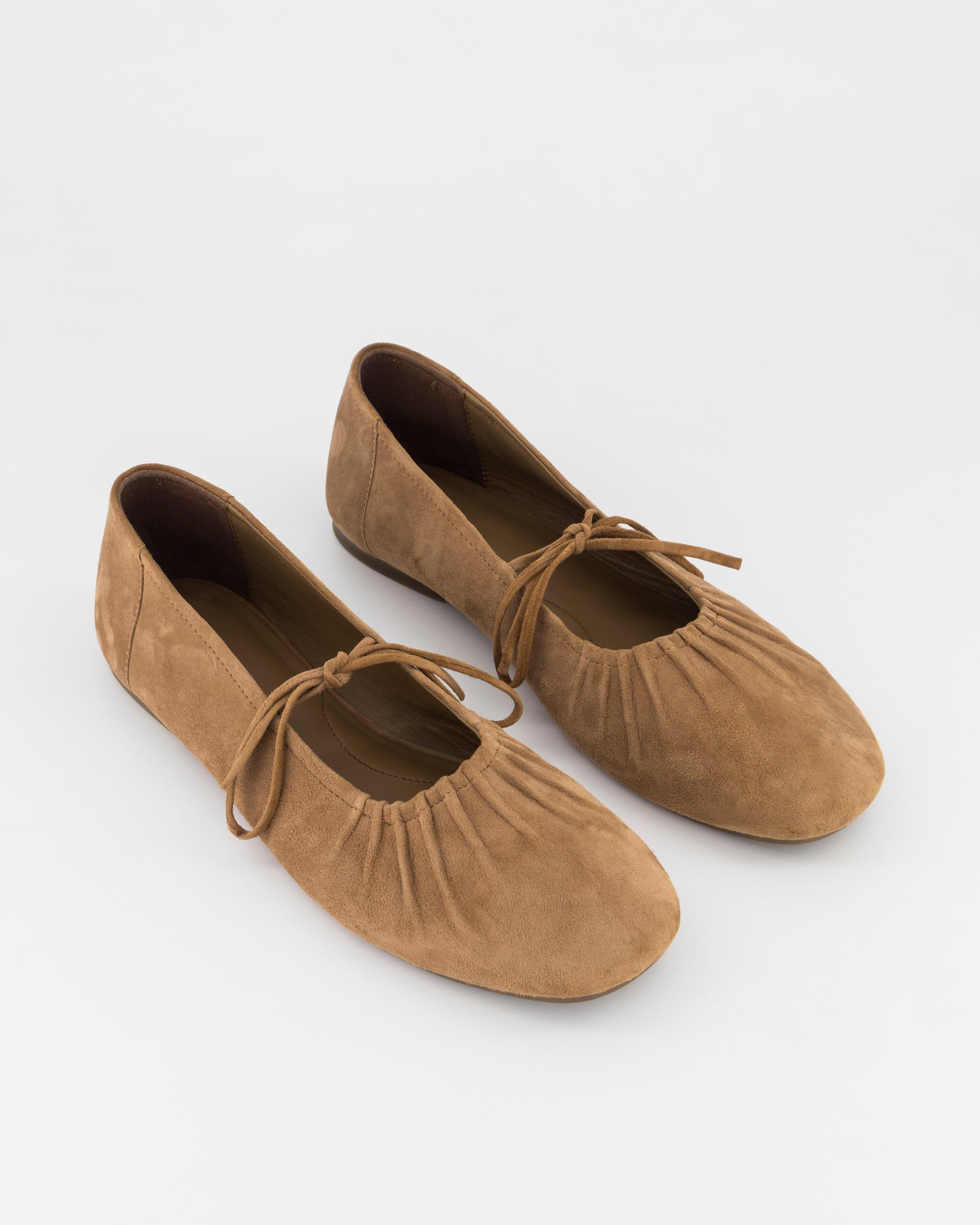 Elodie Suede Mary Jane Pump -  Tan