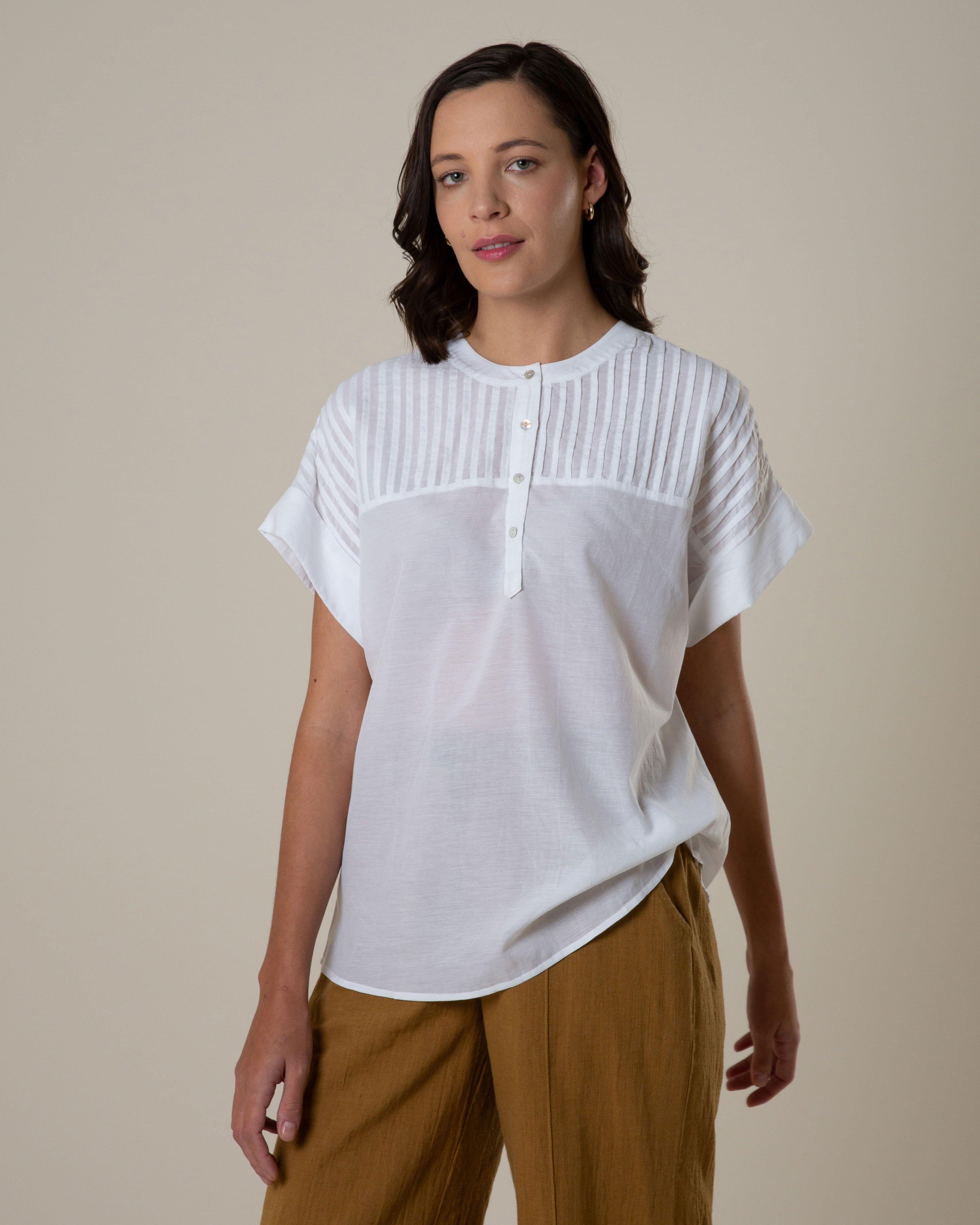 Rare Earth Women's Iris Blouse -  White
