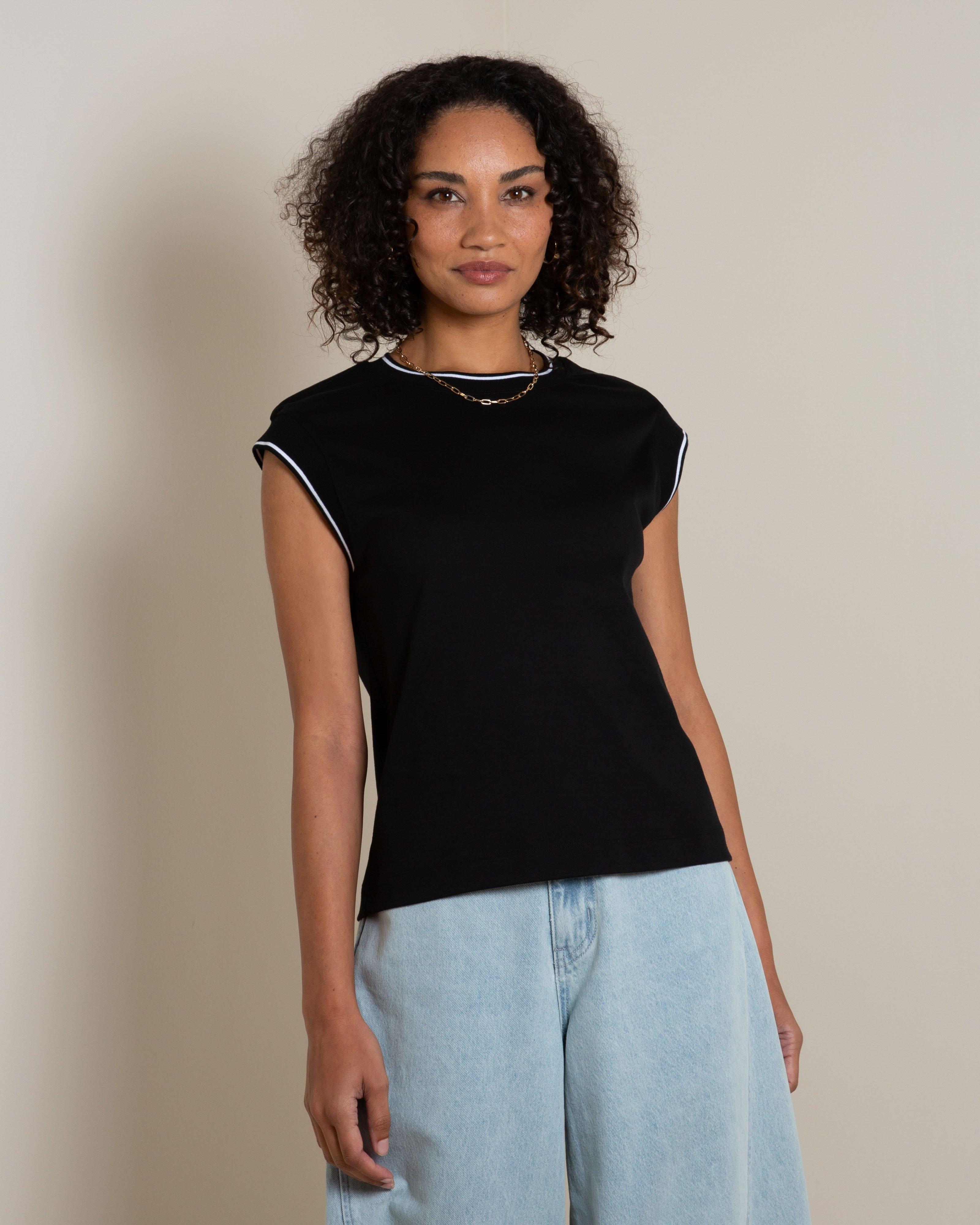 Bella Contrast Tee -  Black