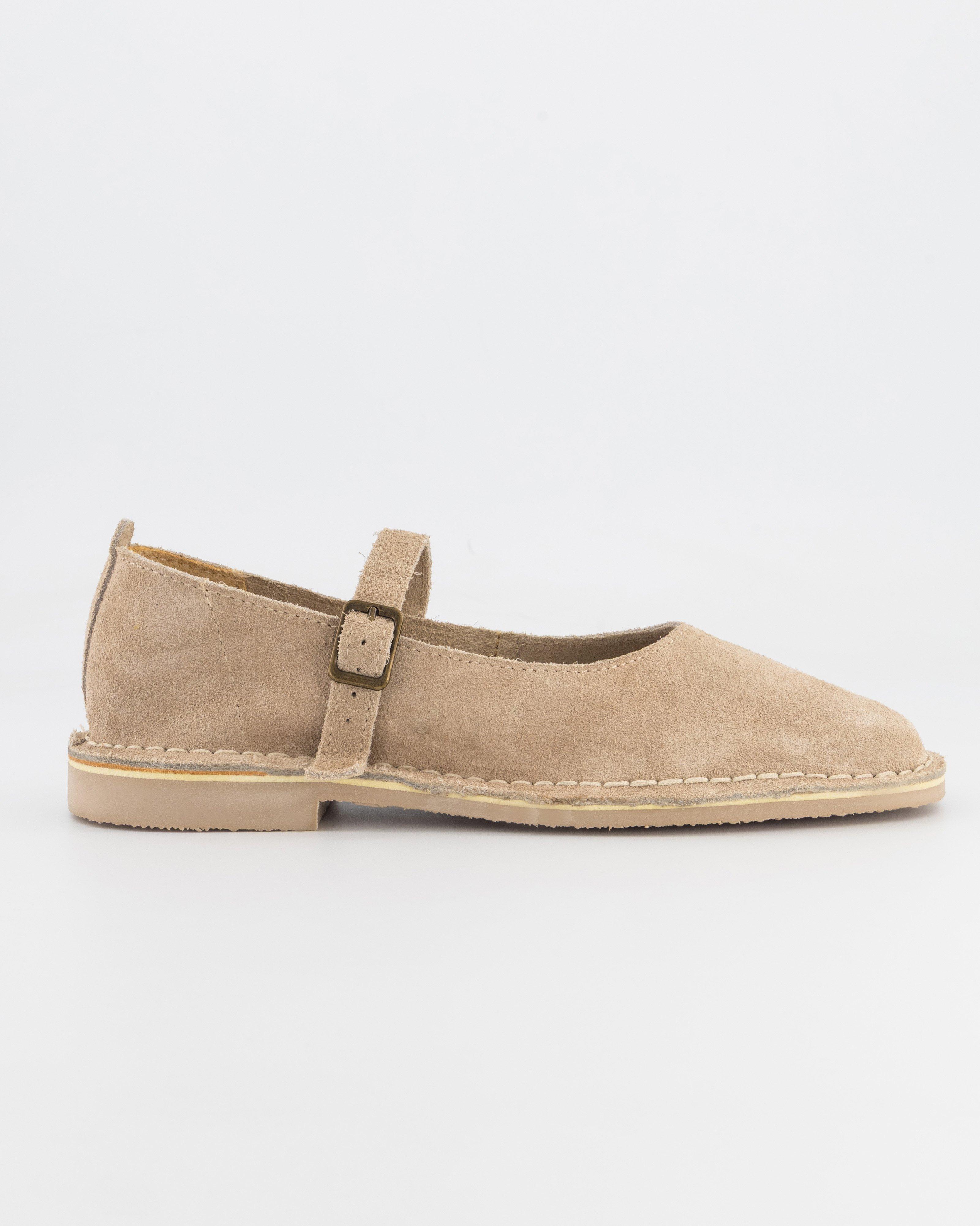 Rare Earth Women’s Desert Suede Pumps -  Tan