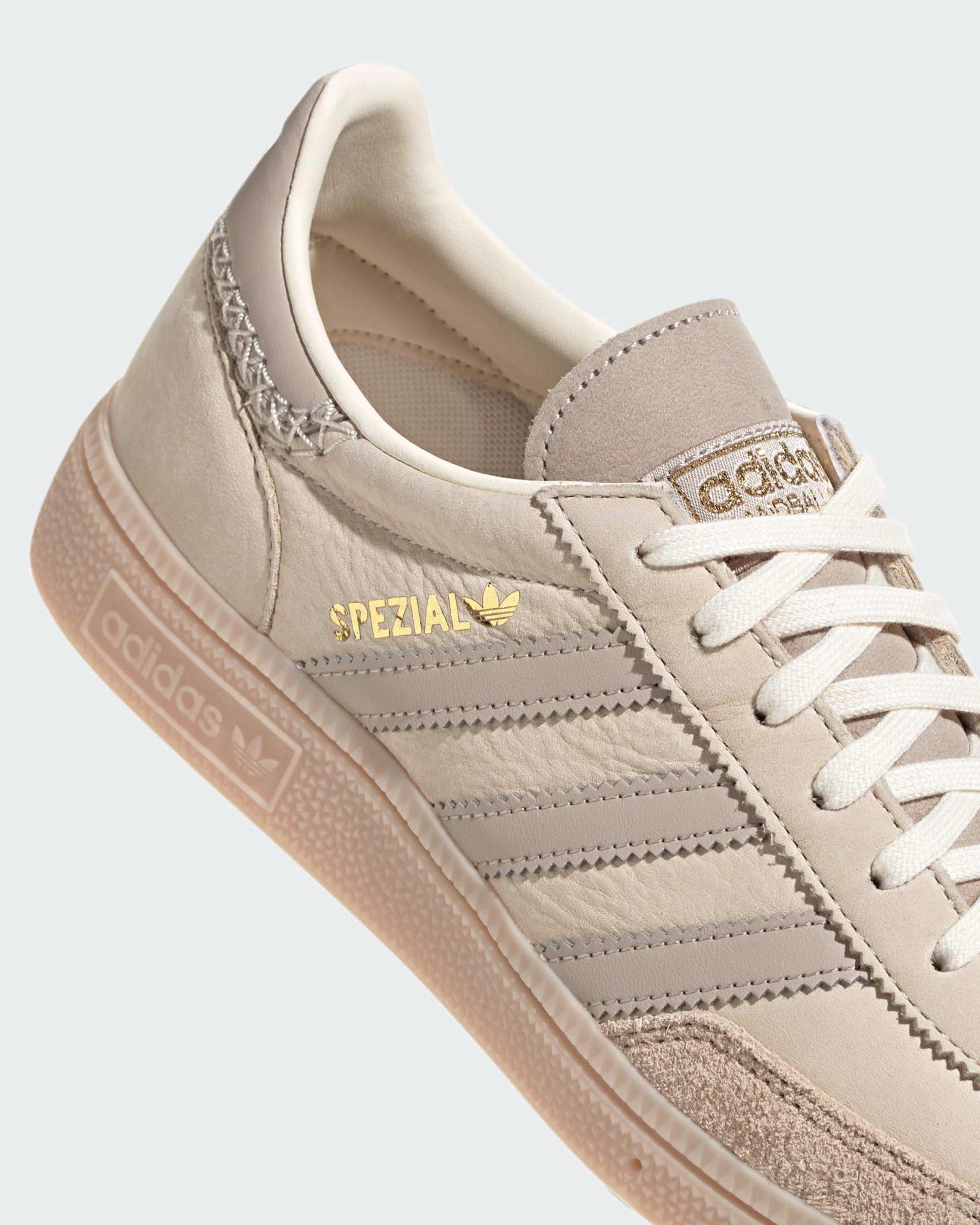 adidas Handball Spezial Sneakers -  Cream