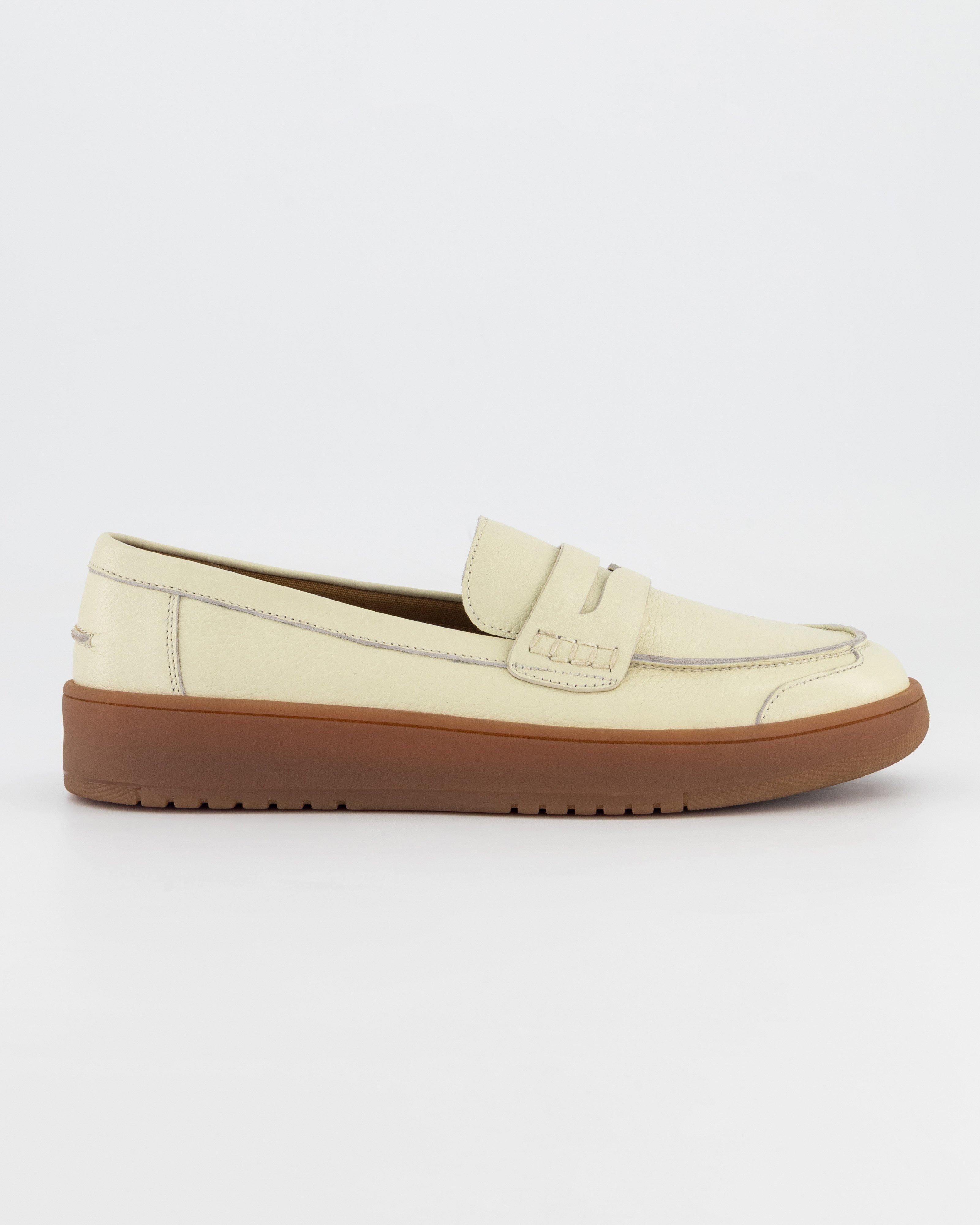 Rare Earth Women's Lindi Loafer -  White