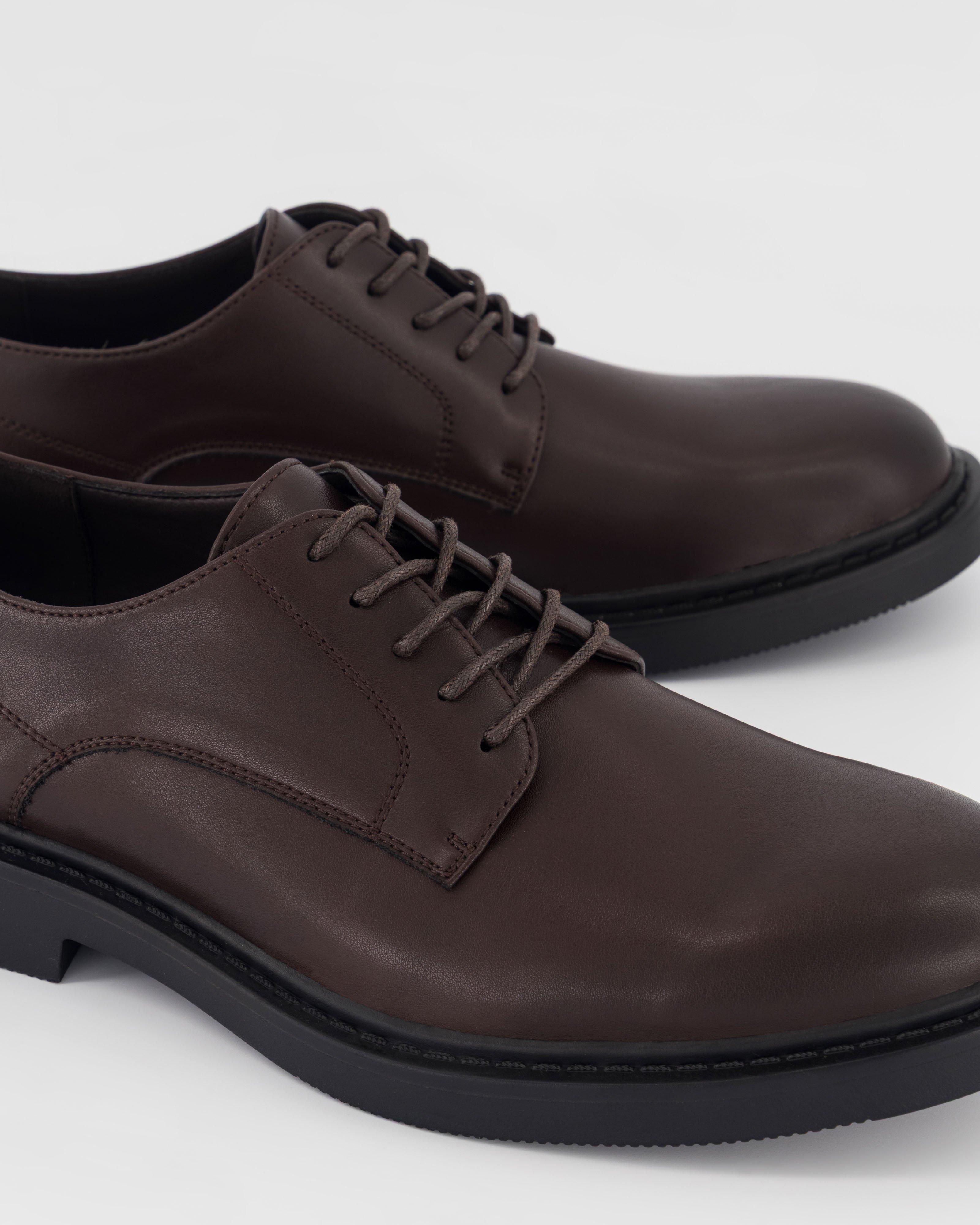 Old Khaki Men's Burke Leather Derby Shoes | Cape Union Mart