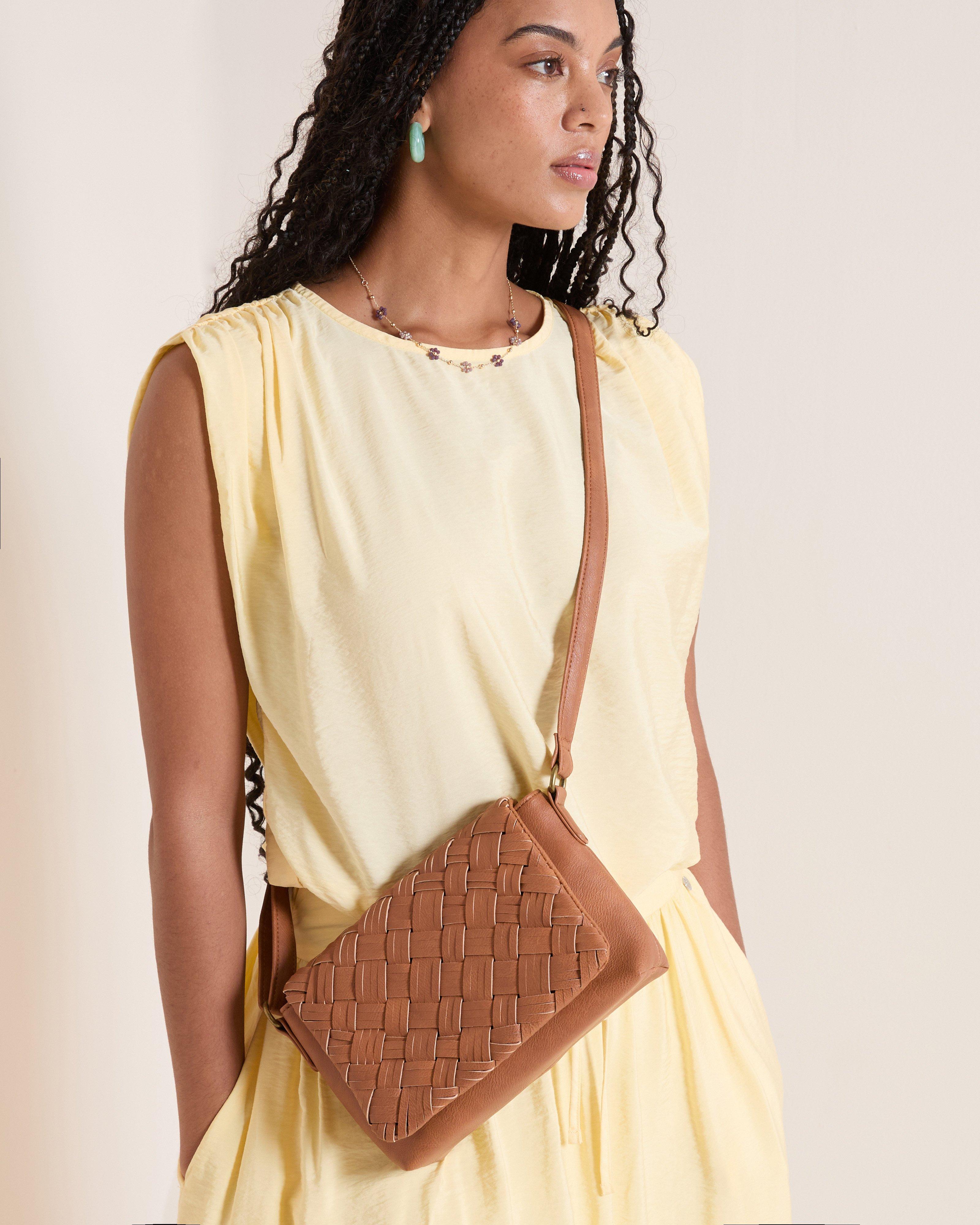 Women's Sandy Crossbody Weave Bag