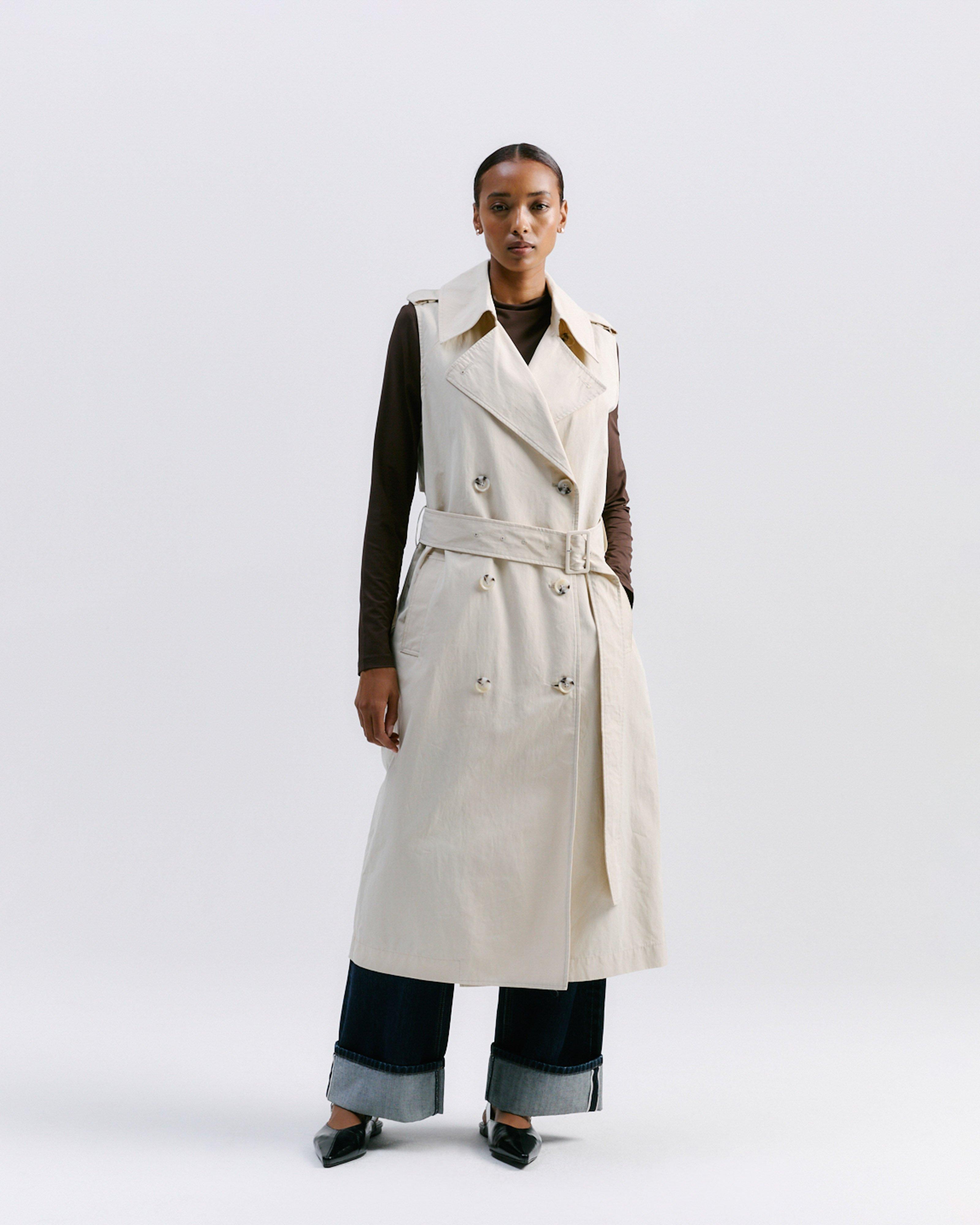 【SUBLATIONS】SLEEVELESS GABARDINE COAT Turner Sleeveless Trench Coat - Poetry Clothing Store