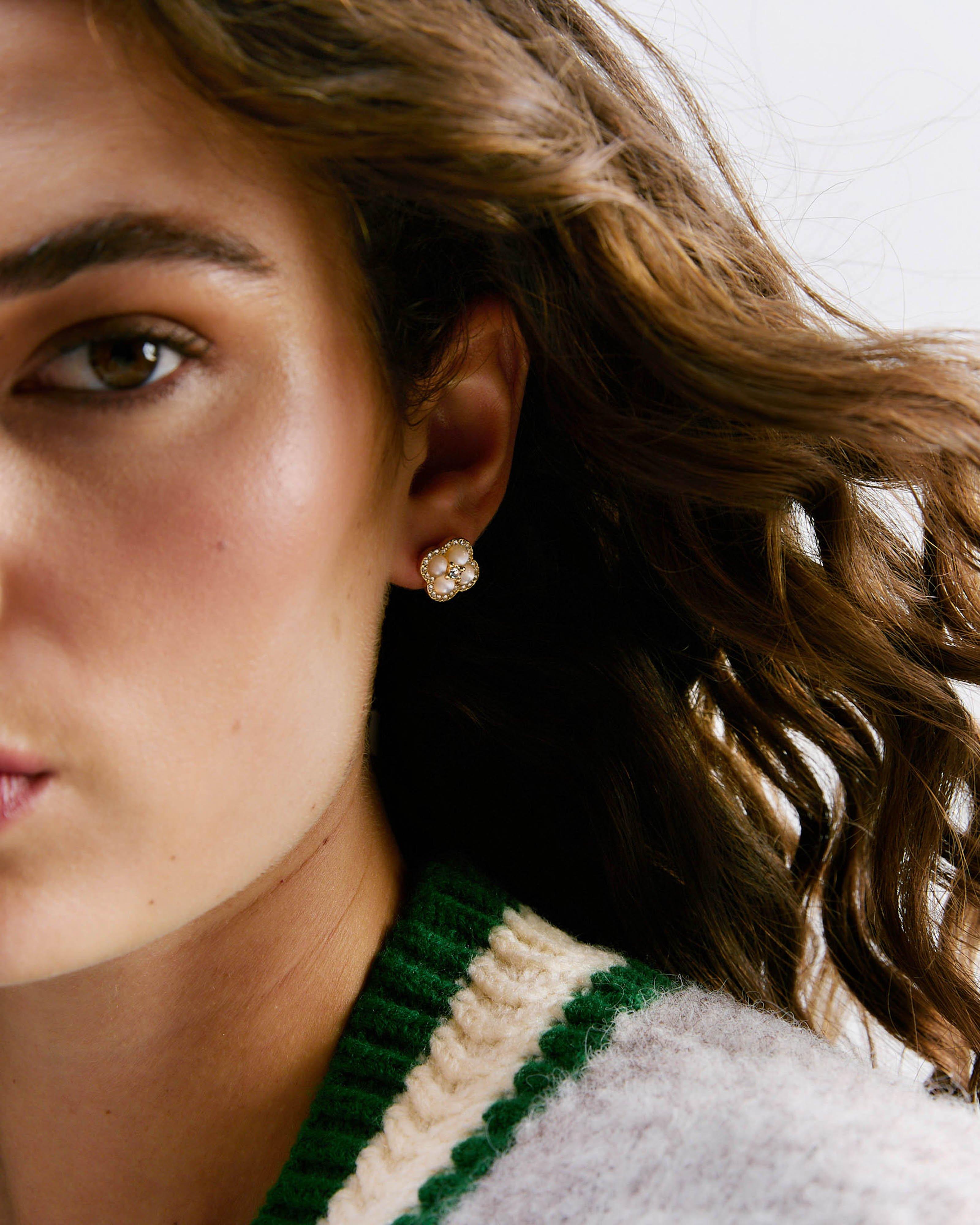  Pearl Finish Enamel Earrings  -  Milk