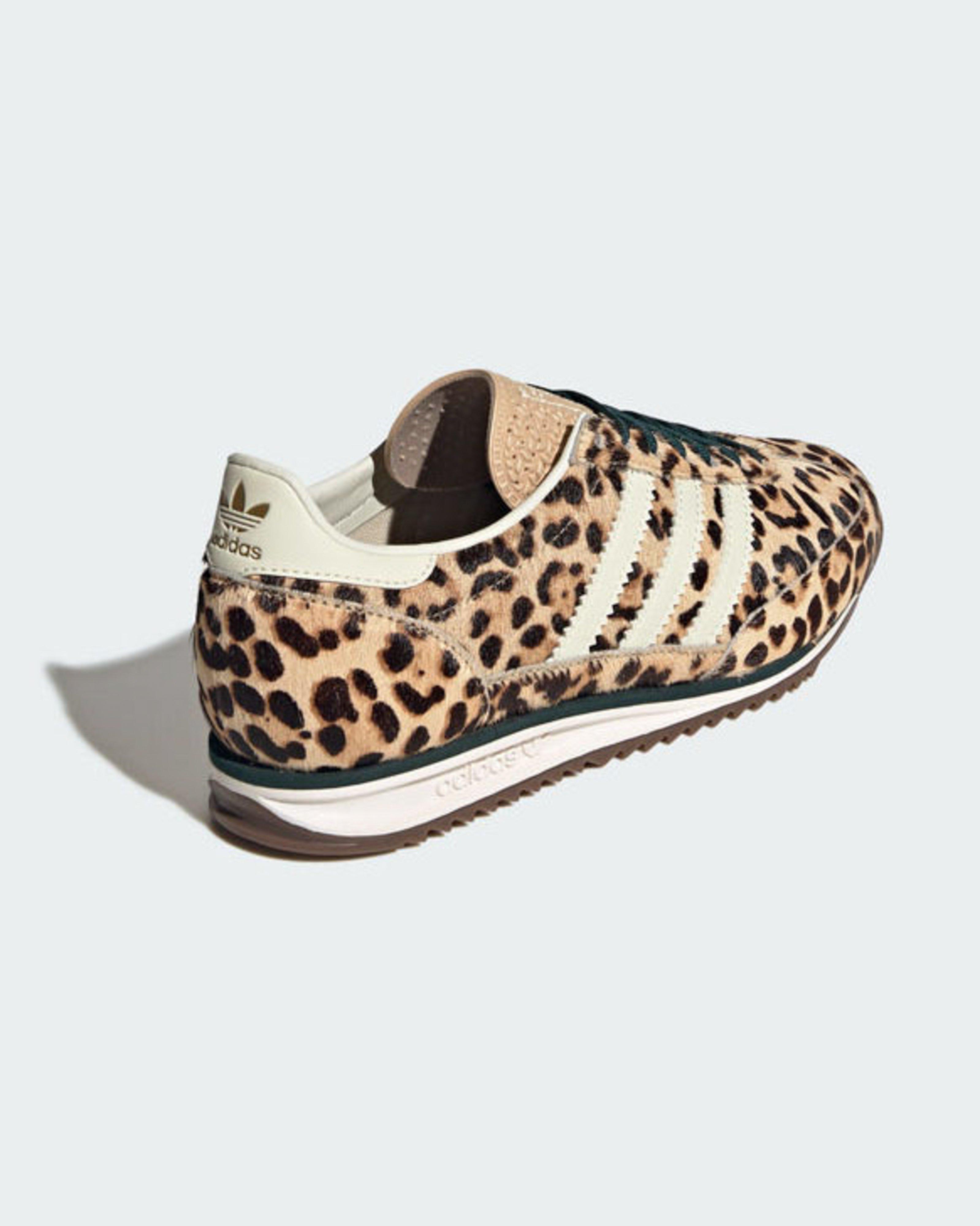 adidas gazelle silver green womens Adidas Samba Og Leopard Print With Orange Laces  Limited Supply ZA