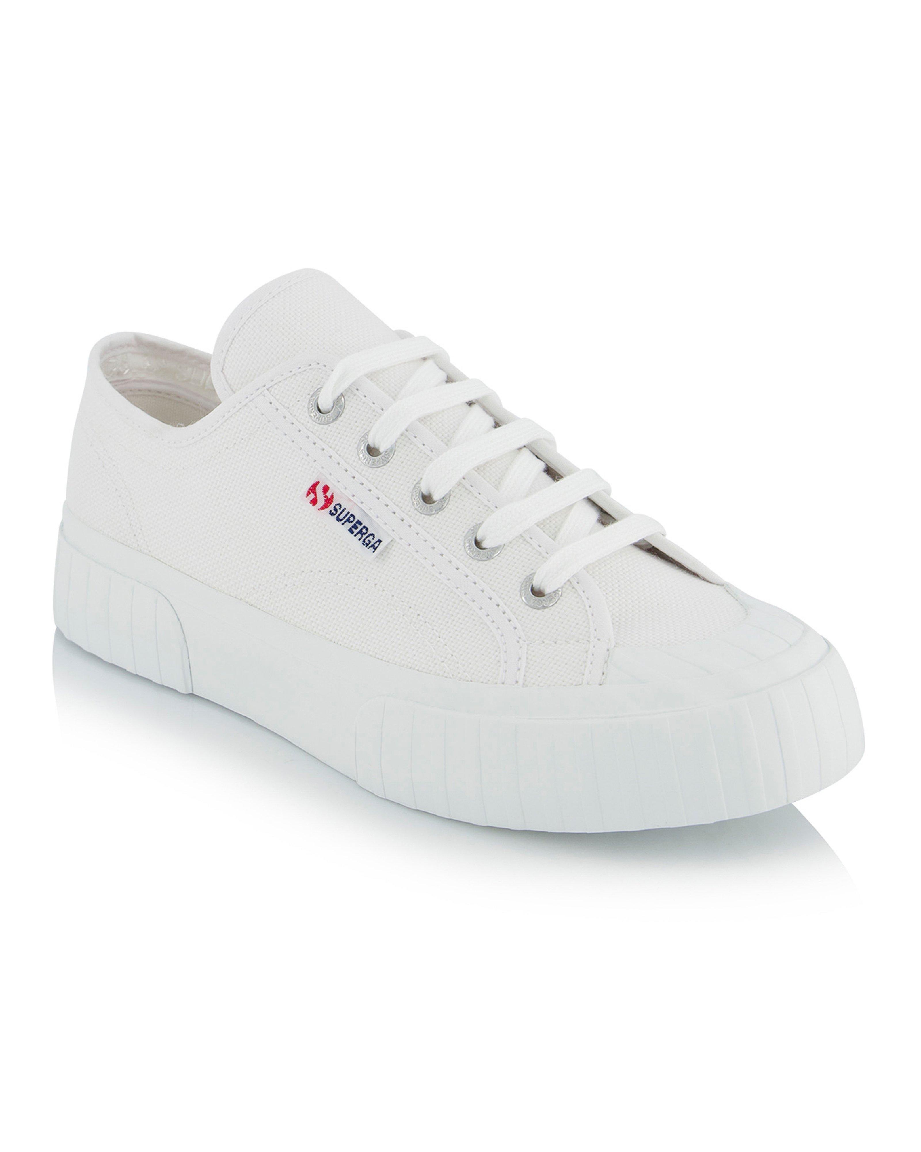 How much store is superga