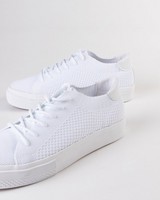 Saint Sneaker -  white