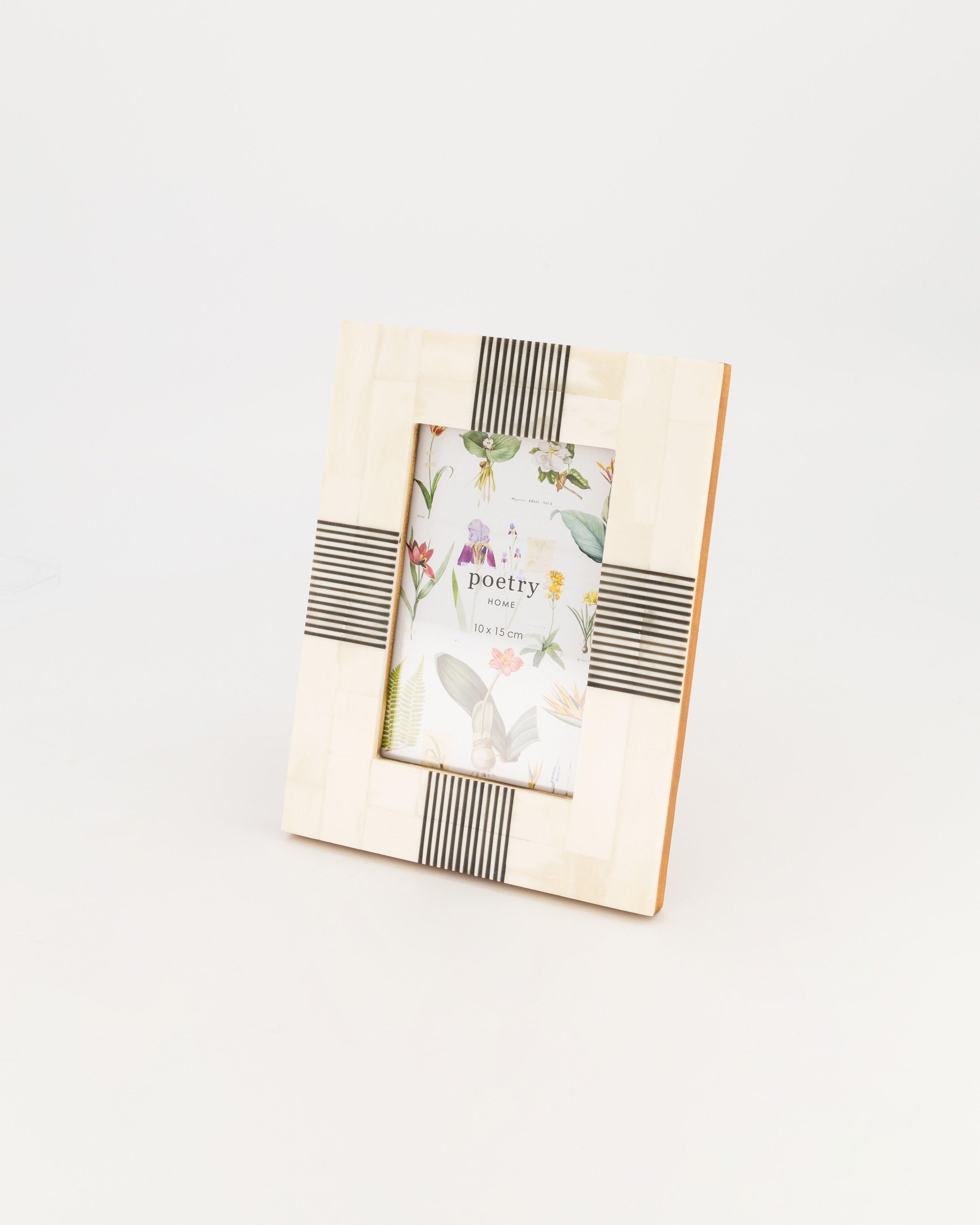 Bone Stripe Frame