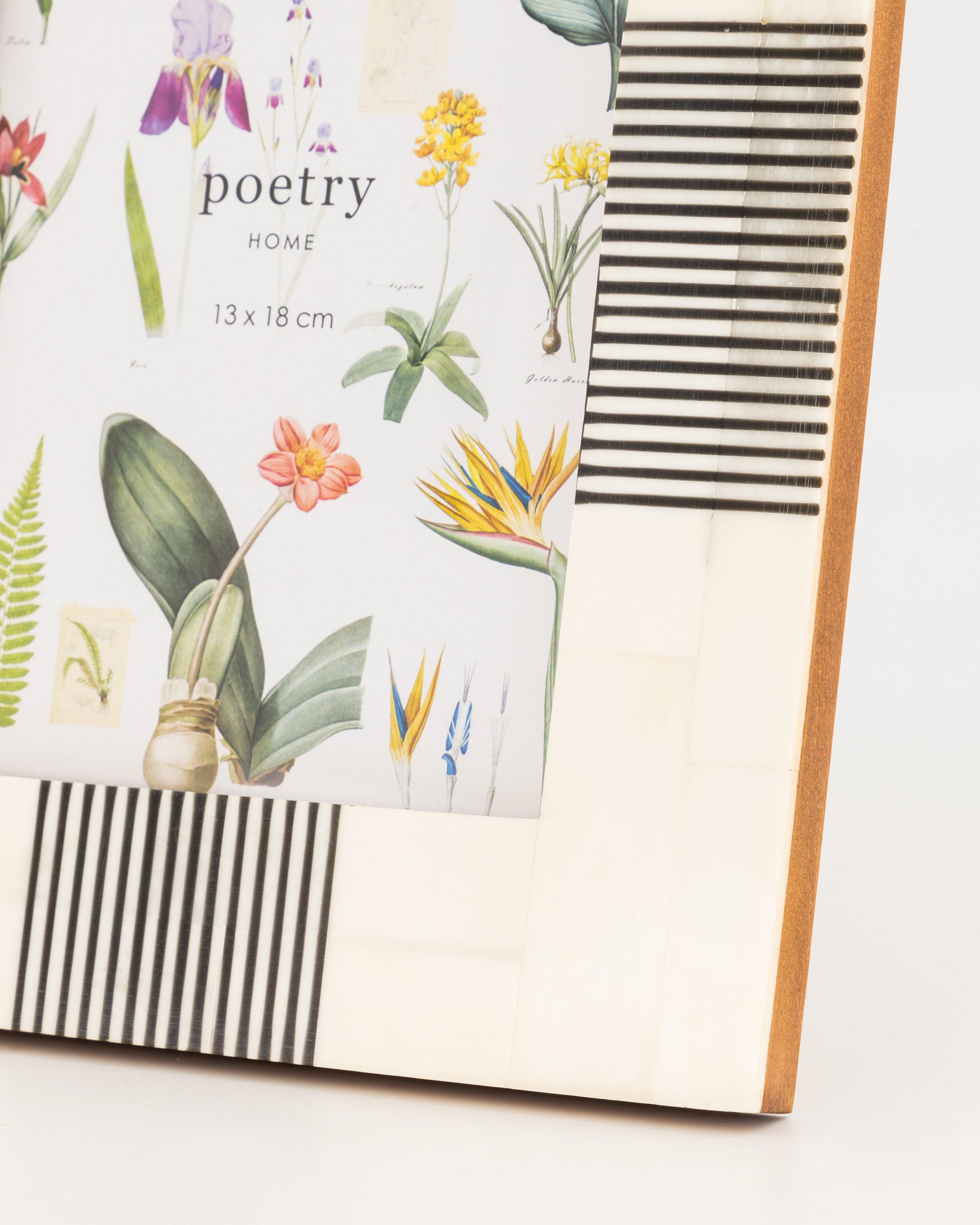 Bone Stripe Frame
