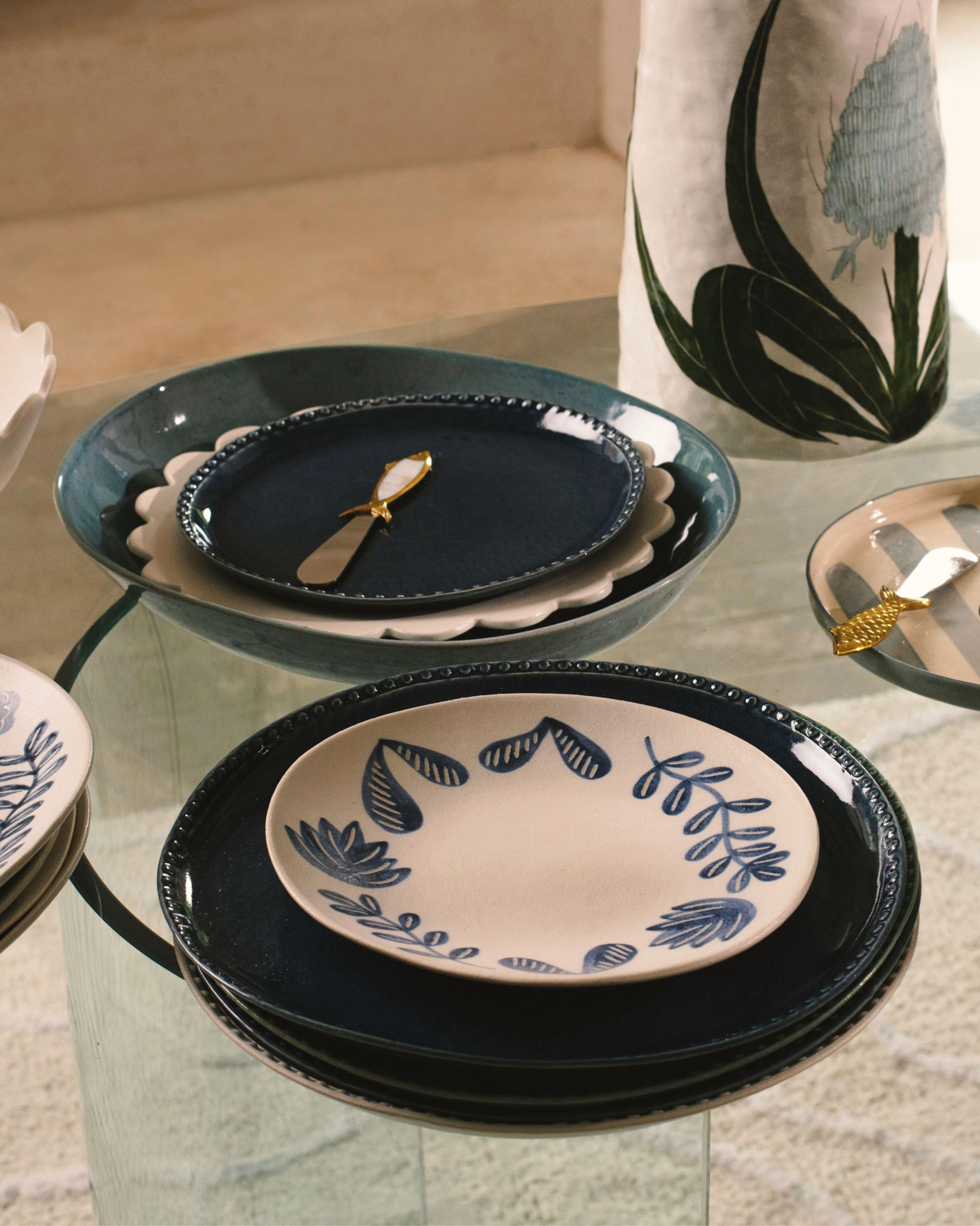 Pret-a-Pot Belle Spotted Dinner Plate