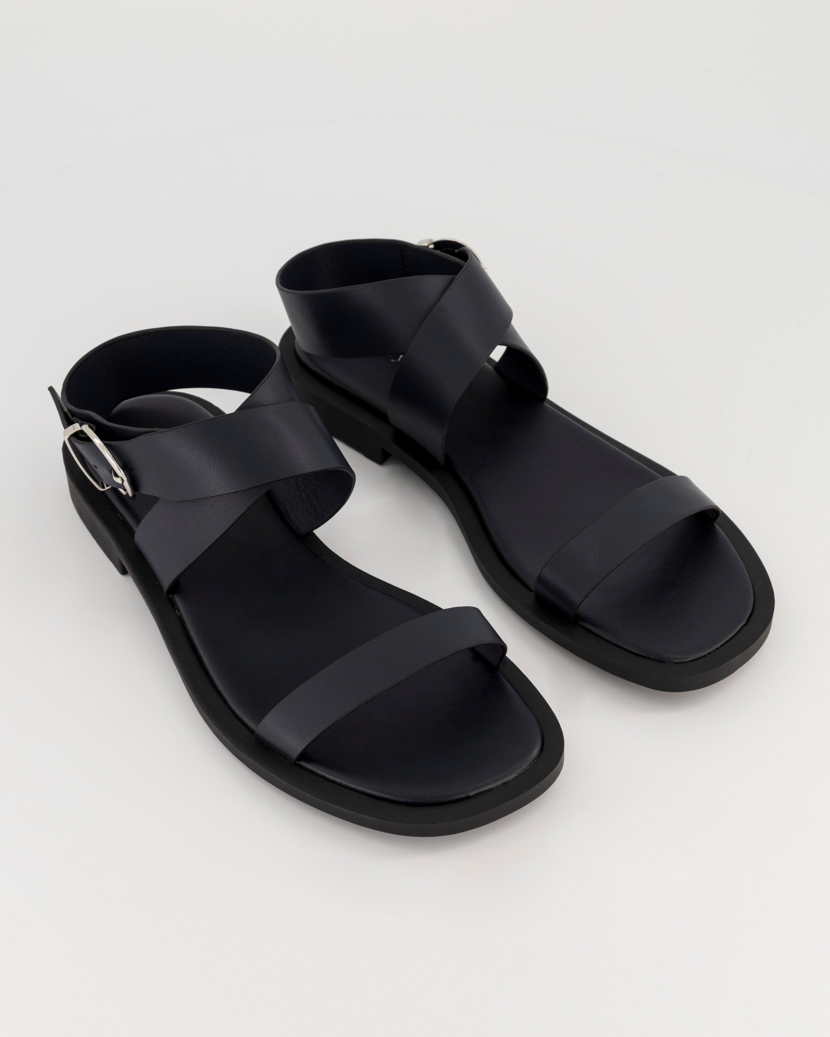 Gillian Sandal