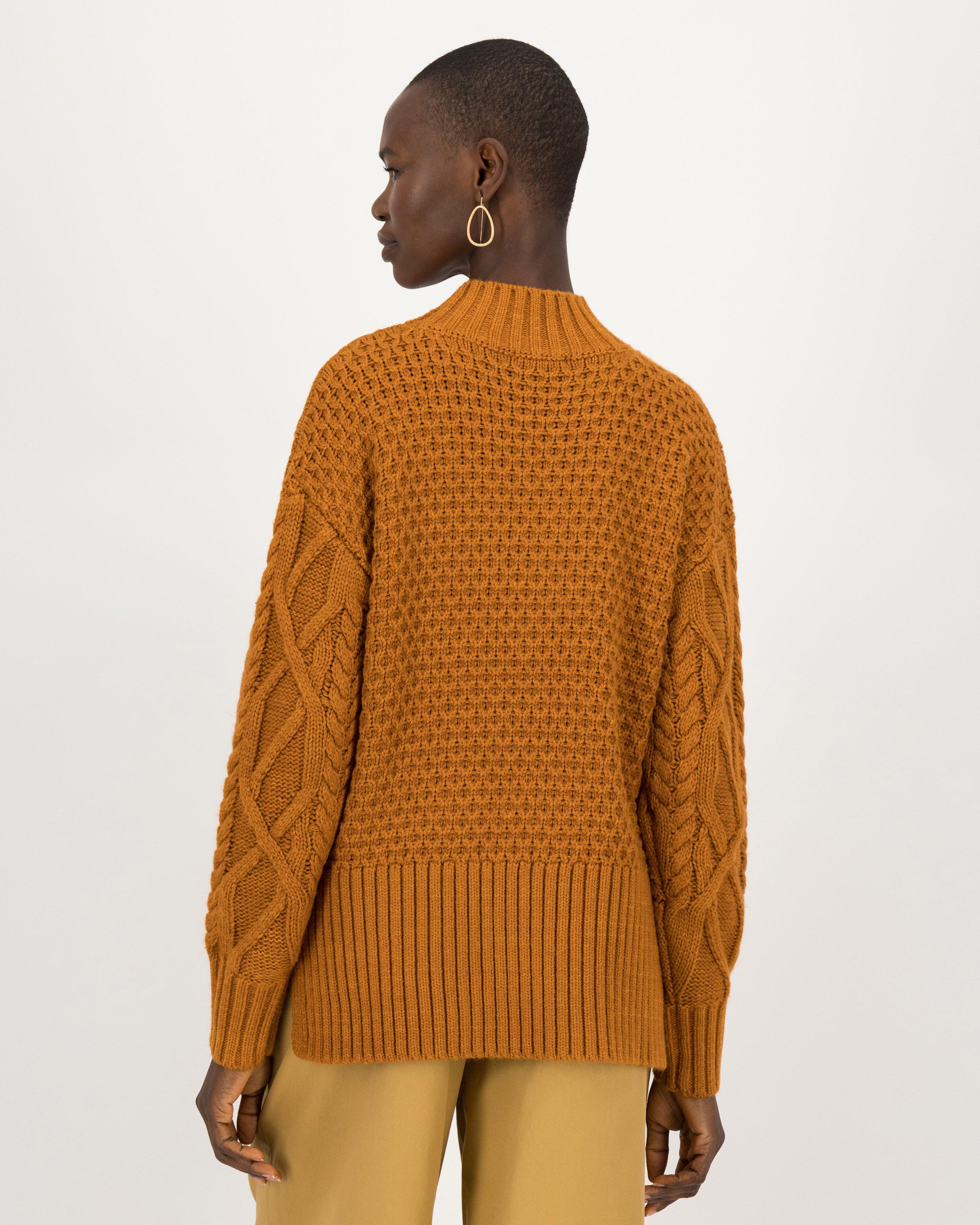 Pure cashmere V-neck sweater, Contemporaine, Shop Women's Sweaters and  Cardigans Fall/Winter 2019