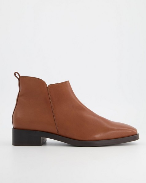 Lili Leather Ankle Boot -  tan